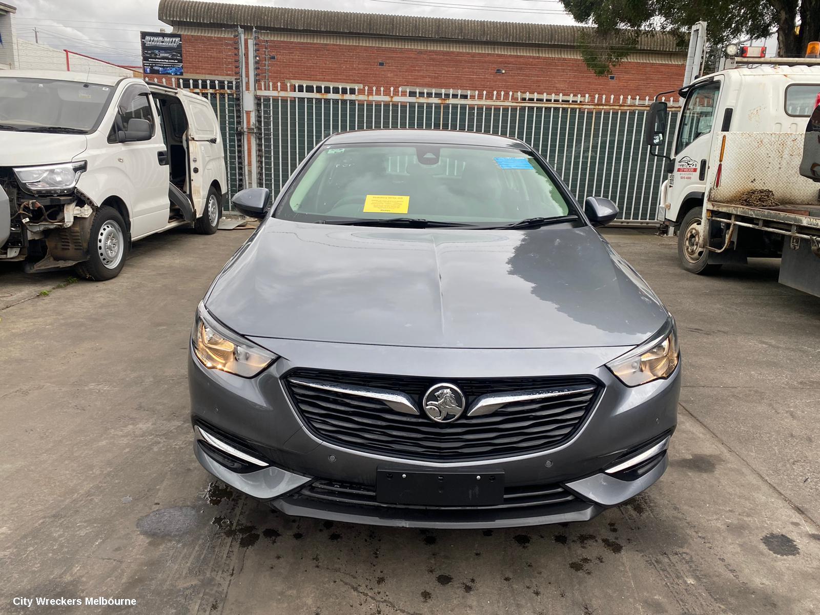 HOLDEN COMMODORE RIGHT FRONT DOOR, ZB, HATCH/WAGON, 10/2017 - 12/2020 - Image 1
