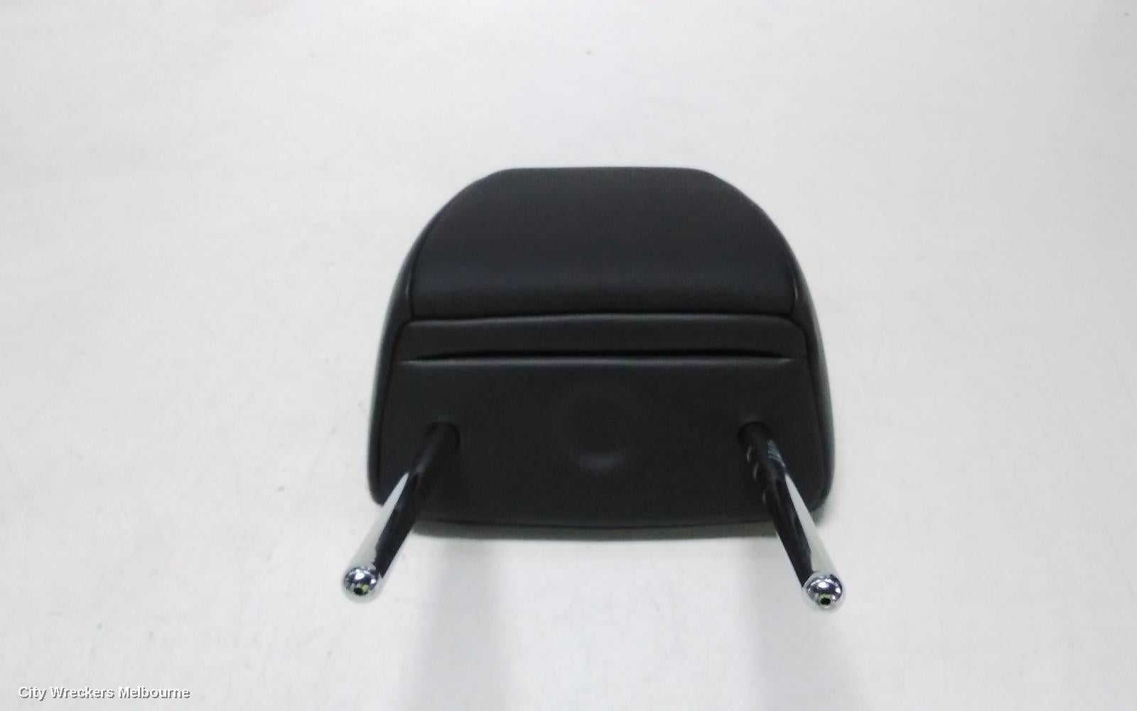 TOYOTA C-HR HEADREST, GEN 1, RH FRONT, 12/2016 - 09/2023 - Image 1