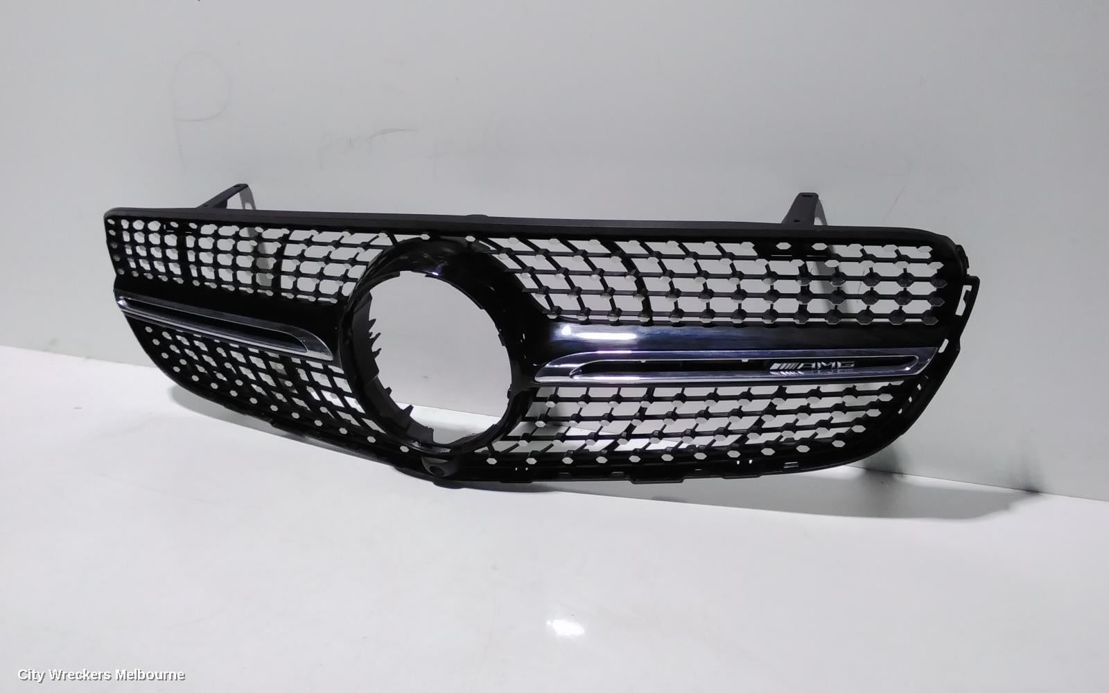 MERCEDES C CLASS GRILLE, RADIATOR GRILLE, W205/S205, C43, AMG SPORT, 08/2014 ONWARDS - Image 2