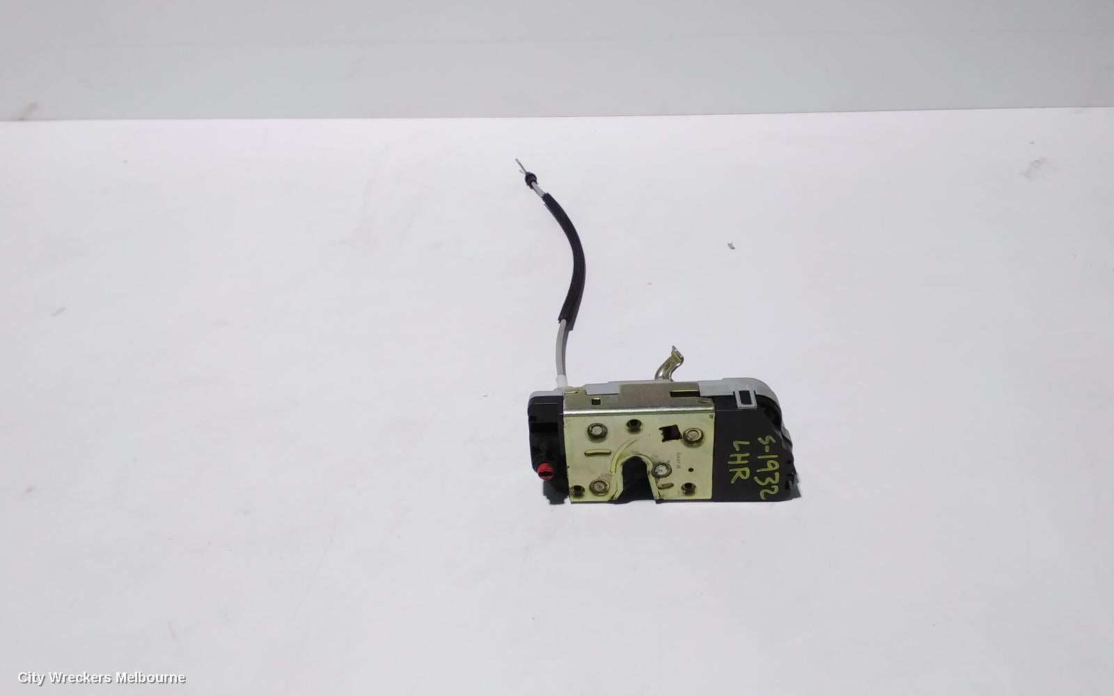 PEUGEOT 307 DOOR/BOOT/GATE LOCK, LEFT REAR DOOR LOCK, 5DR HATCH/WAGON, T5, 12/2001 - 12/2008 - Image 1