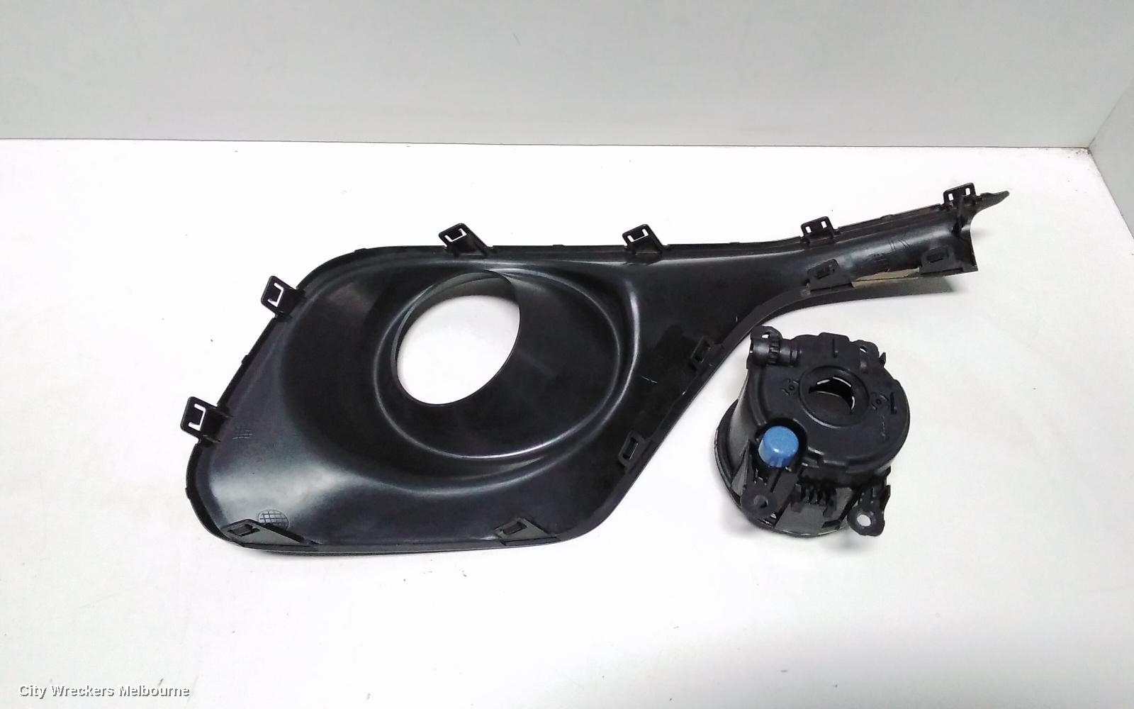 SUZUKI SWIFT RIGHT INDICATOR/FOG/SIDE, BUMPER FOGLAMP, AZ, 04/2017 ONWARDS - Image 3