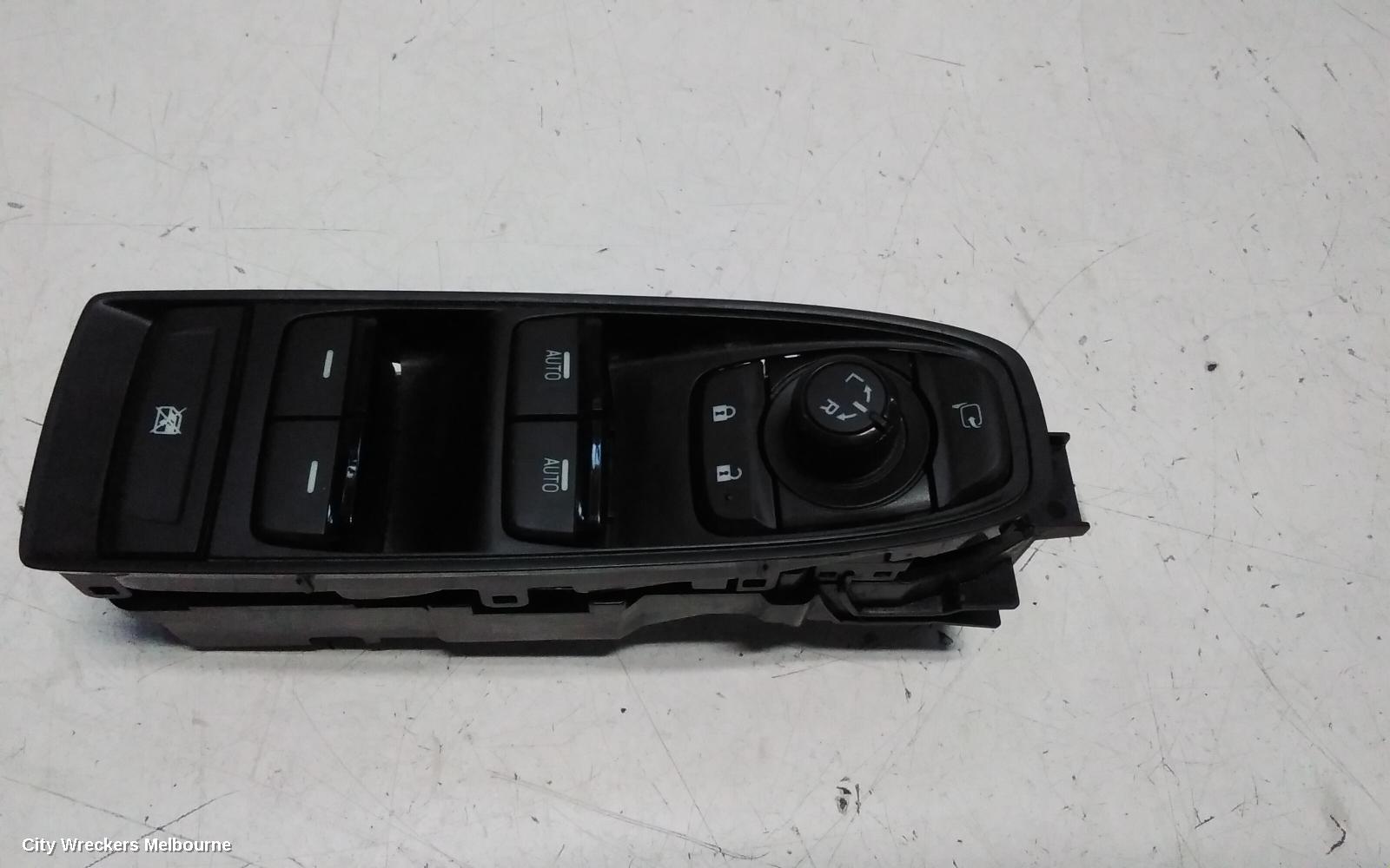 SUBARU FORESTER PWR DR WIND SWITCH, RH FRONT (MASTER SWITCH), SK, FL600, BLACK TIPS, 08/2018 - 11/2024 - Image 1