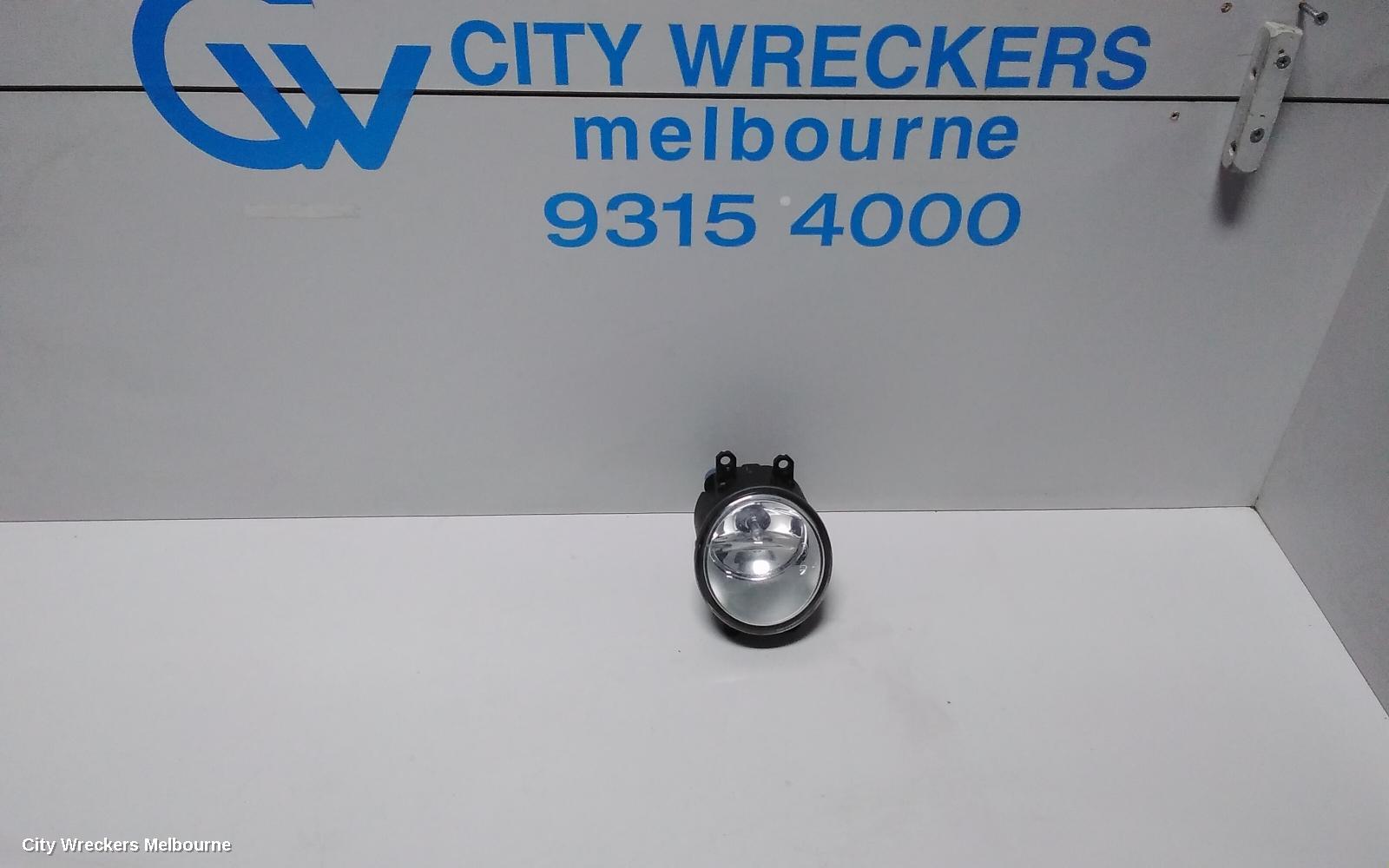 TOYOTA KLUGER RIGHT INDICATOR/FOG/SIDE, BUMPER FOGLAMP, GSU40-GSU45, 05/2007 - 07/2010 - Image 1