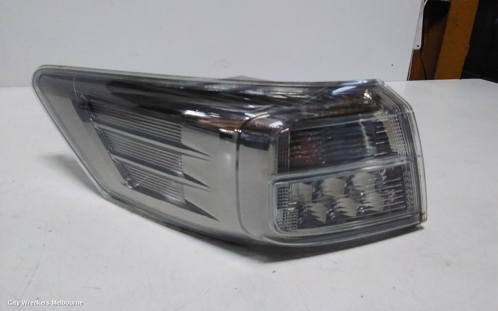 HONDA ODYSSEY LEFT TAILLIGHT, RB, LUXURY, 11/2011 - 12/2013 - Image 2