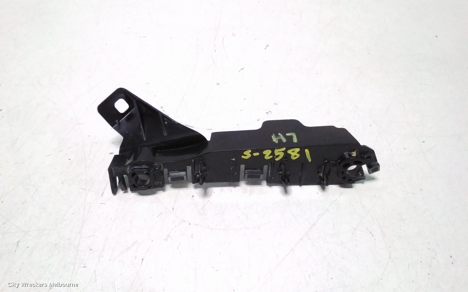 LAND ROVER RANGEROVER SPORT, L494, 12/2013 - 04/2022, LEFT SIDE BAR SLID ( BAR BRAKET ) : 115926 - Image 1