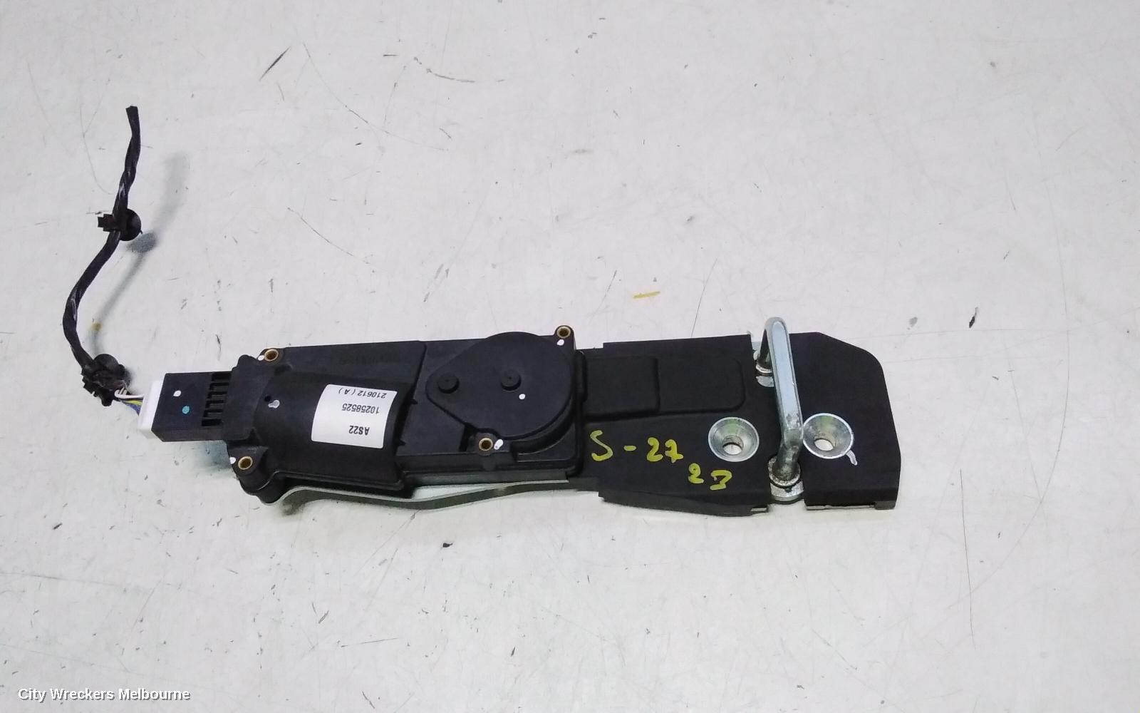 MG HS DOOR/BOOT/GATE LOCK, TAILGATE LOCK, SAS23, 09/2019 - 12/2024 - Image 1