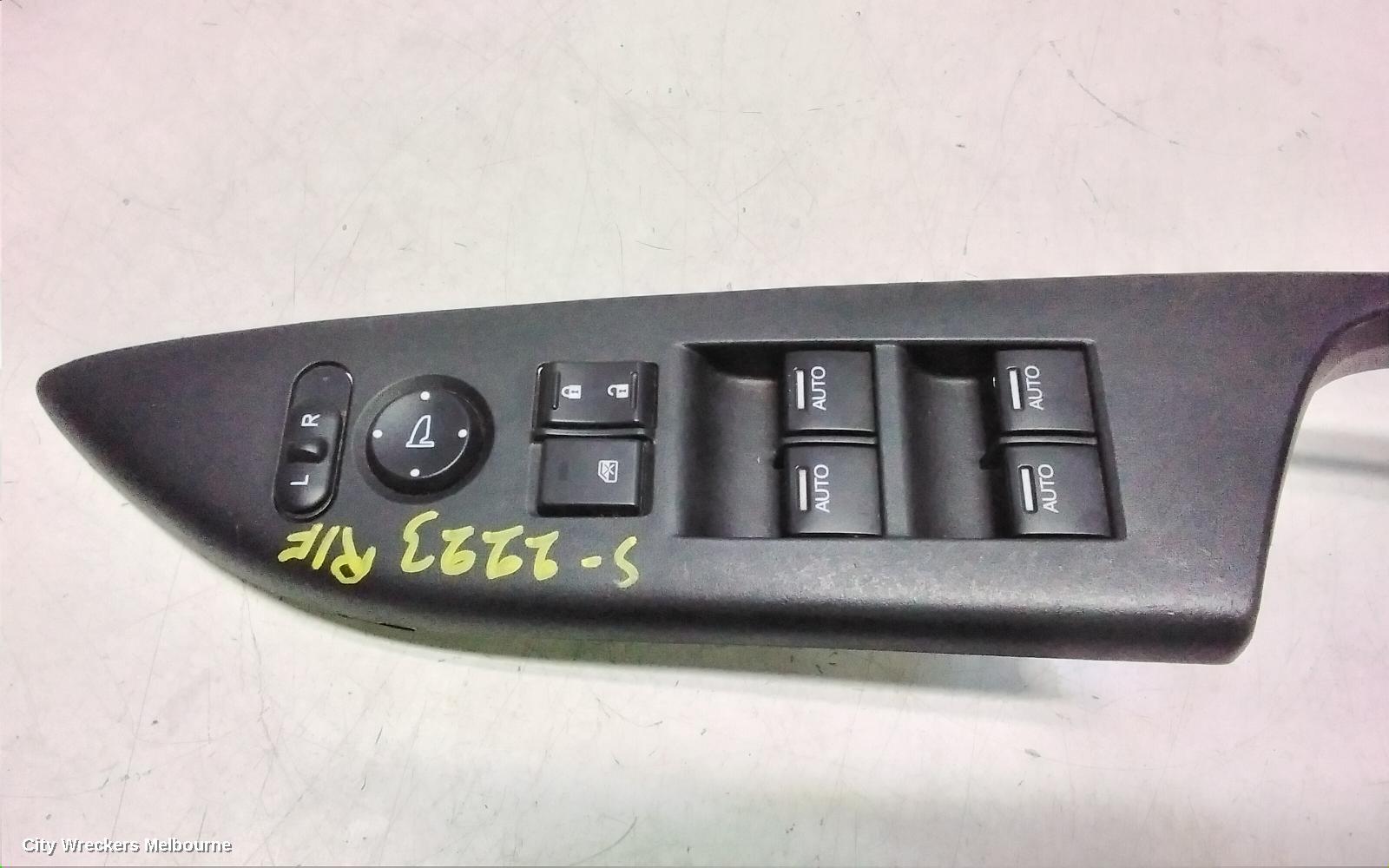 HONDA ACCORD PWR DR WIND SWITCH, RH FRONT (MASTER SWITCH), 9TH GEN, VTI-S, 05/2013 - 08/2019 - Image 2