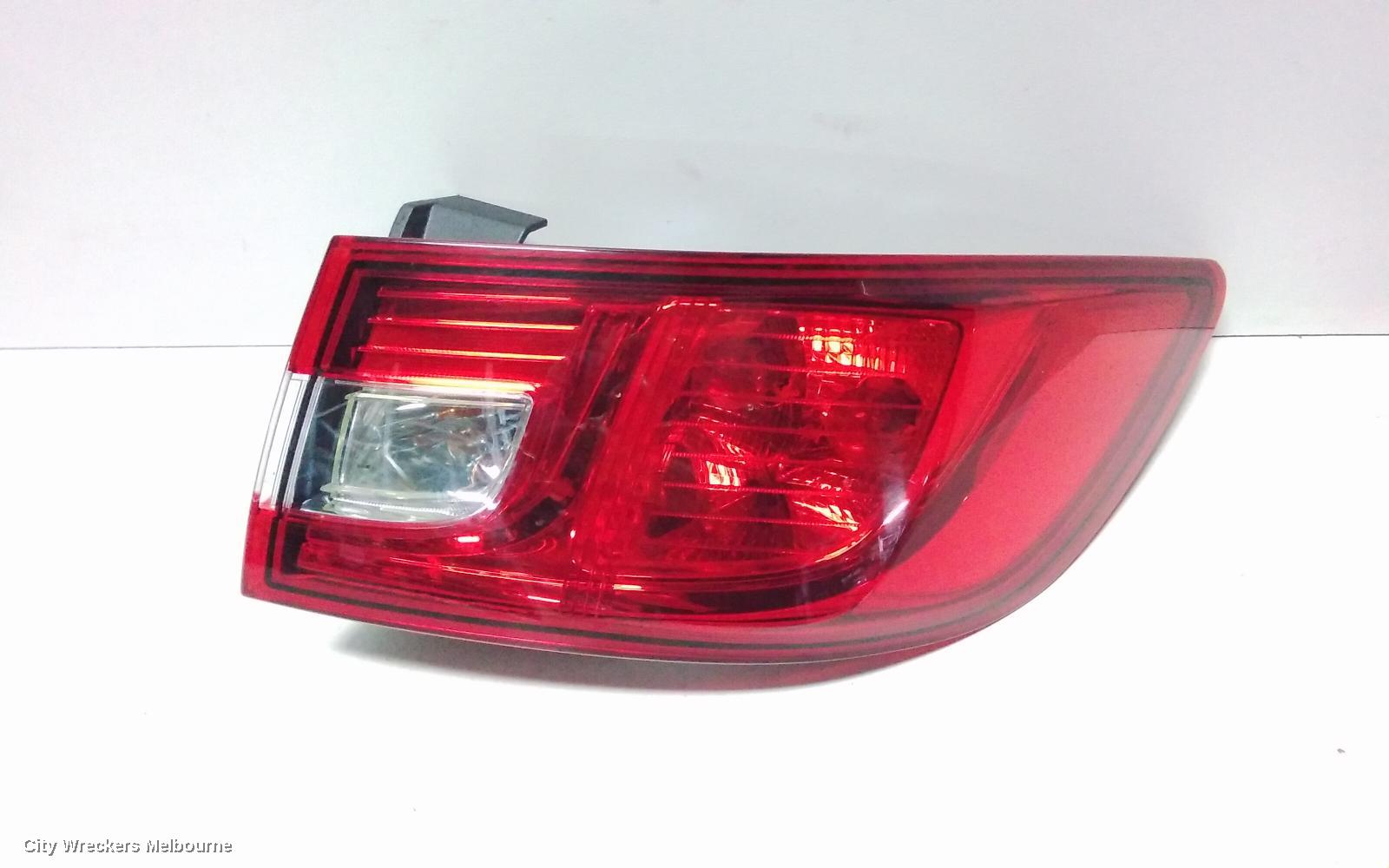 RENAULT CLIO RIGHT TAILLIGHT, X98, 09/2013 - 07/2016 - Image 3