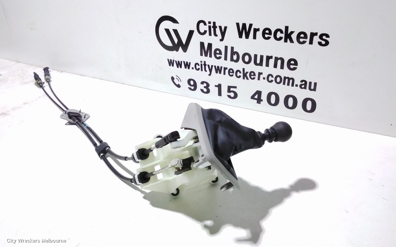 TOYOTA HIACE GEAR STICK/SHIFTER, 300 SERIES, MANUAL T/M, 02/2019 ONWARDS - Image 2