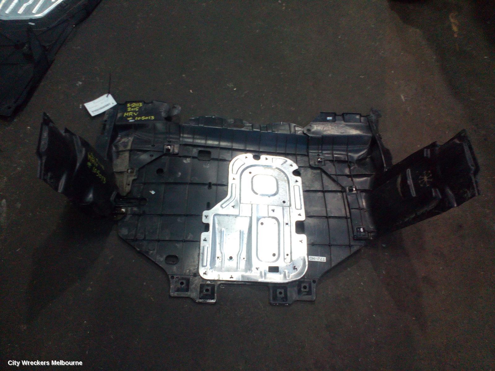 HONDA HRV LOWER ENGINE SPLASH TRAY, MAIN ENGINE UNDERTRAY, PETROL, 1.8, R18ZF, RU, 12/2014 - 10/2021 - Image 2