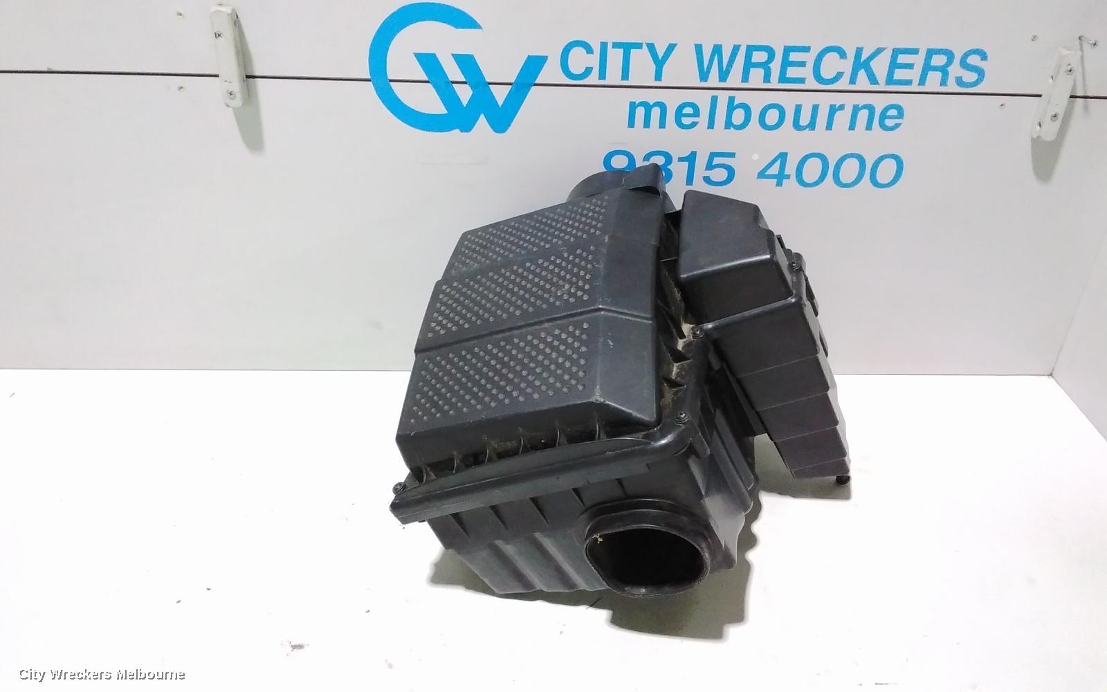 LAND ROVER RANGEROVER SPORT AIR CLEANER/BOX, AIR CLEANER, L320, 2.7, 08/2005 - 08/2009 - Image 3