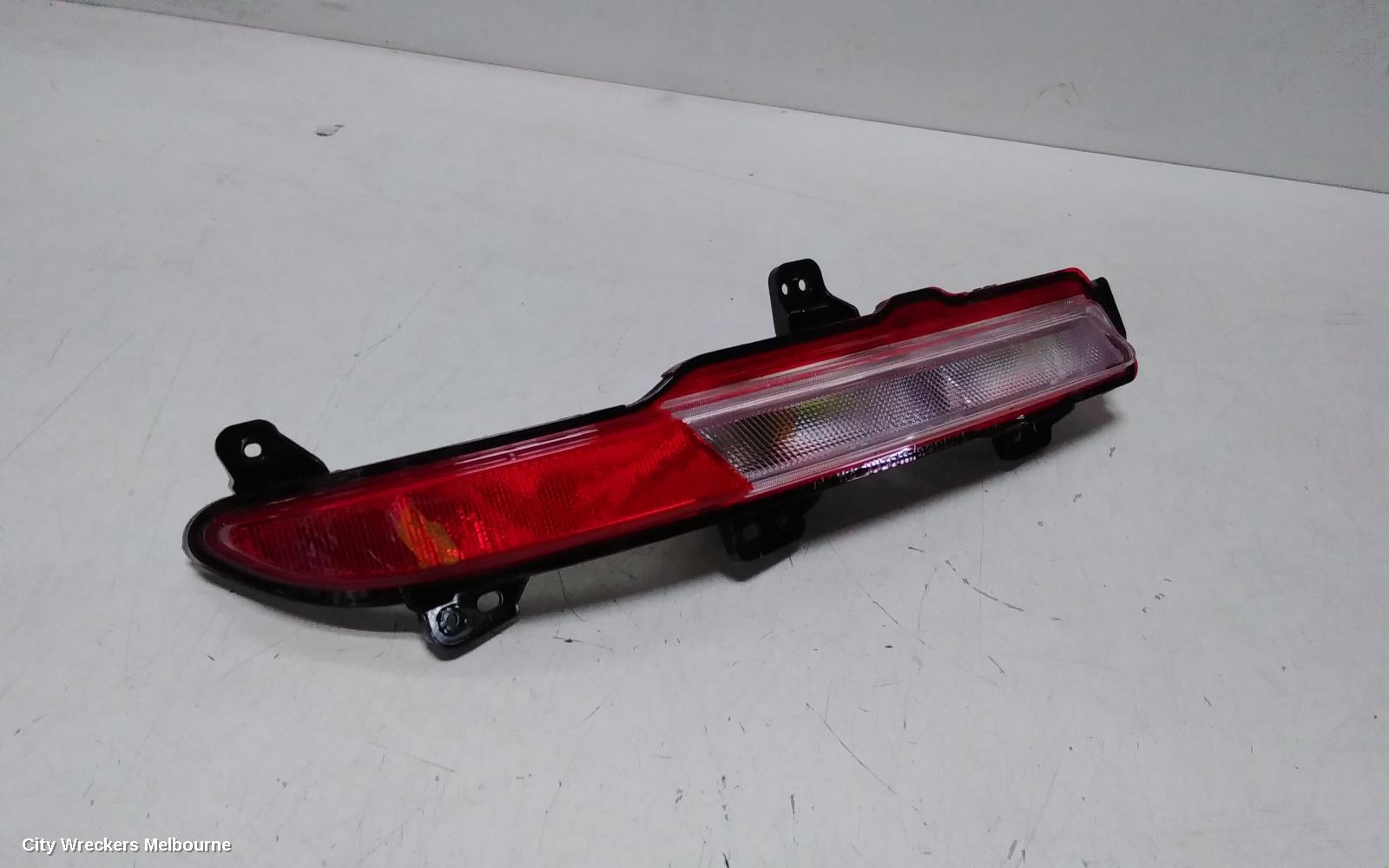 KIA CARNIVAL/GRAND CARNIVAL RIGHT TAILLIGHT, KA4, IN BUMPER REFLECTOR, 10/2020 - 01/2024 - Image 3