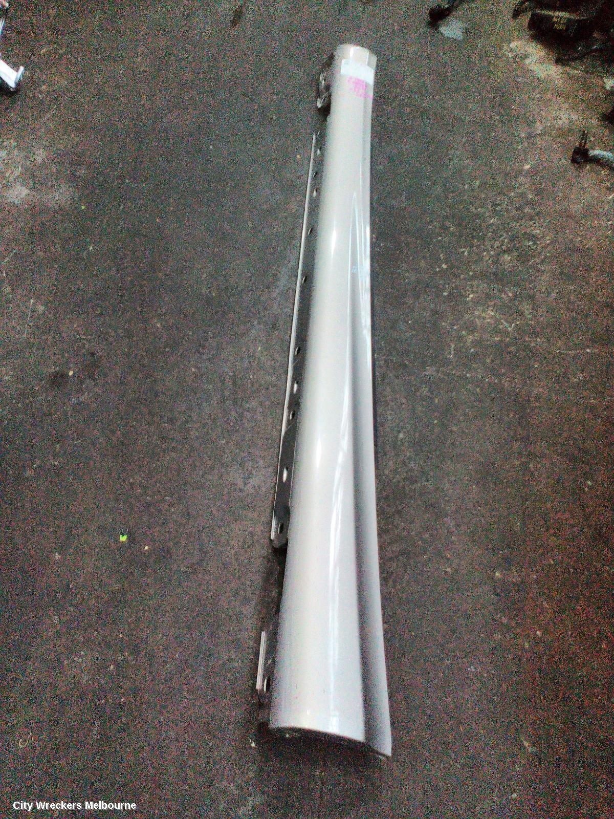 MERCEDES CLC CLASS SIDE STEP/SKIRT, CL203, LH SIDE, 08/2008 - 03/2011 - Image 1