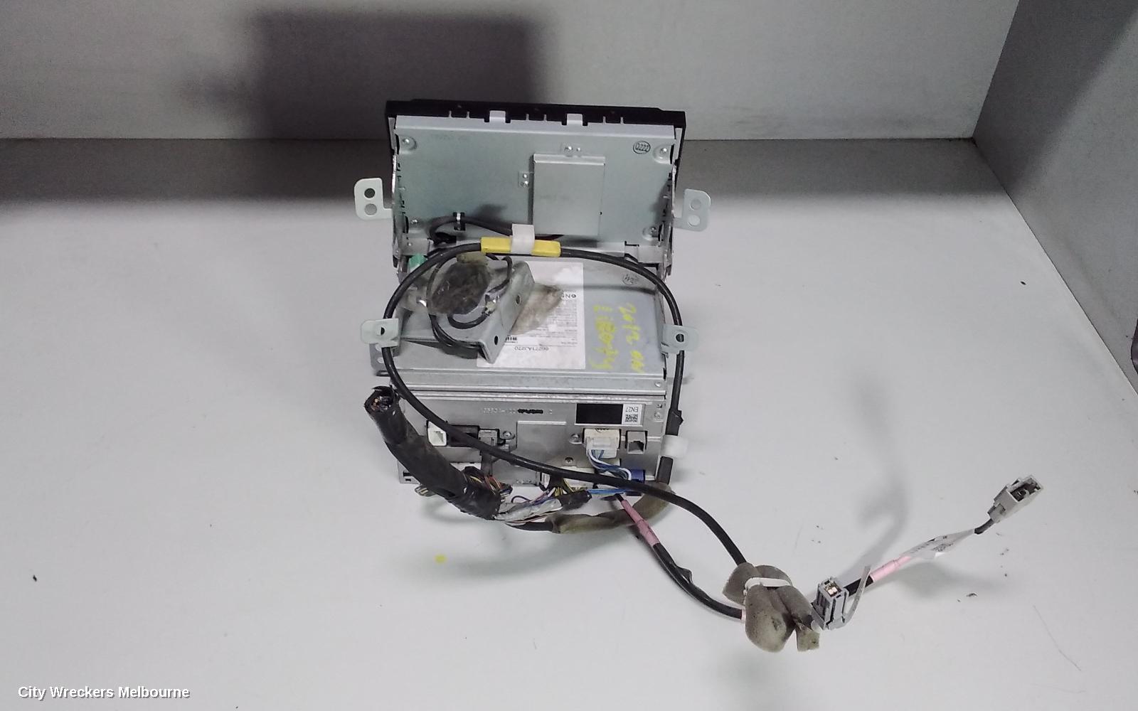 SUBARU LIBERTY RADIO/CD/DVD/SAT/TV, DVD/SAT NAV, 5TH GEN, FUJITSU, HEAD UNIT ONLY,  07/2009 - 11/2014 - Image 3