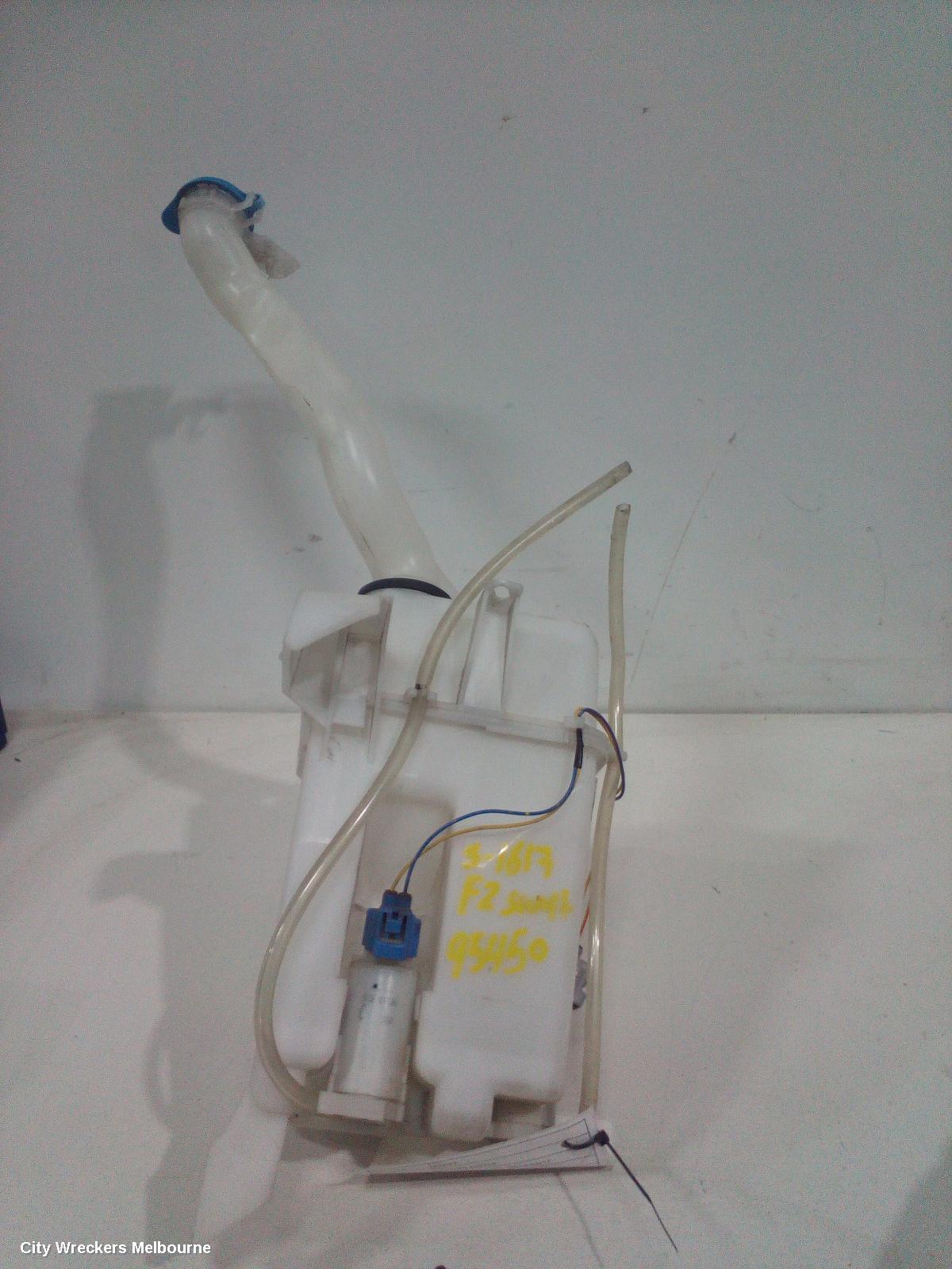SUZUKI SWIFT WASHER BOTTLE, FZ, NON H/LAMP WASHER (RH SIDE), 08/2010 - 03/2017 - Image 2