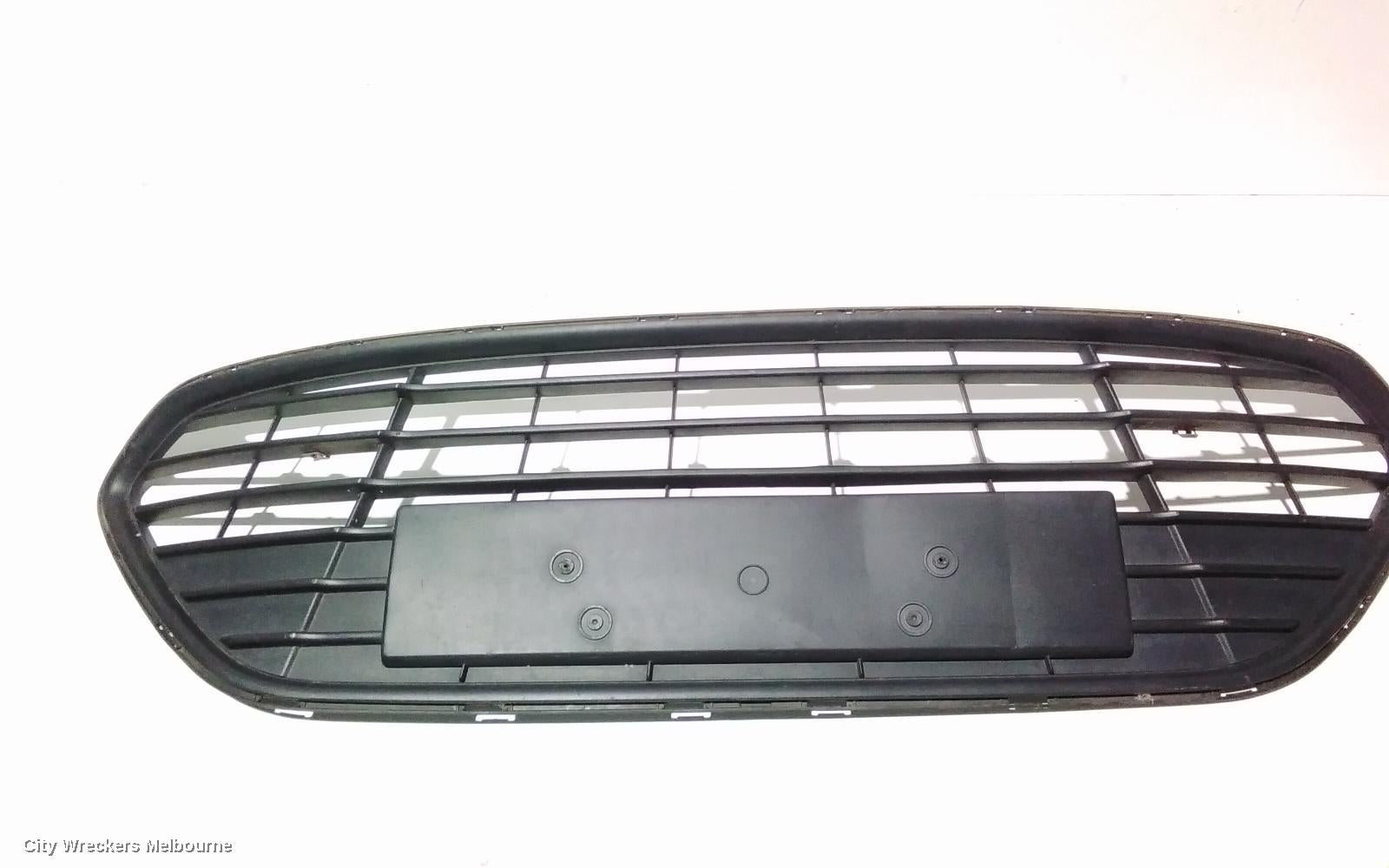FORD MONDEO GRILLE, BUMPER GRILLE (CENTRE), MC, LX/ZETEC, 11/2010 - 12/2014 - Image 2
