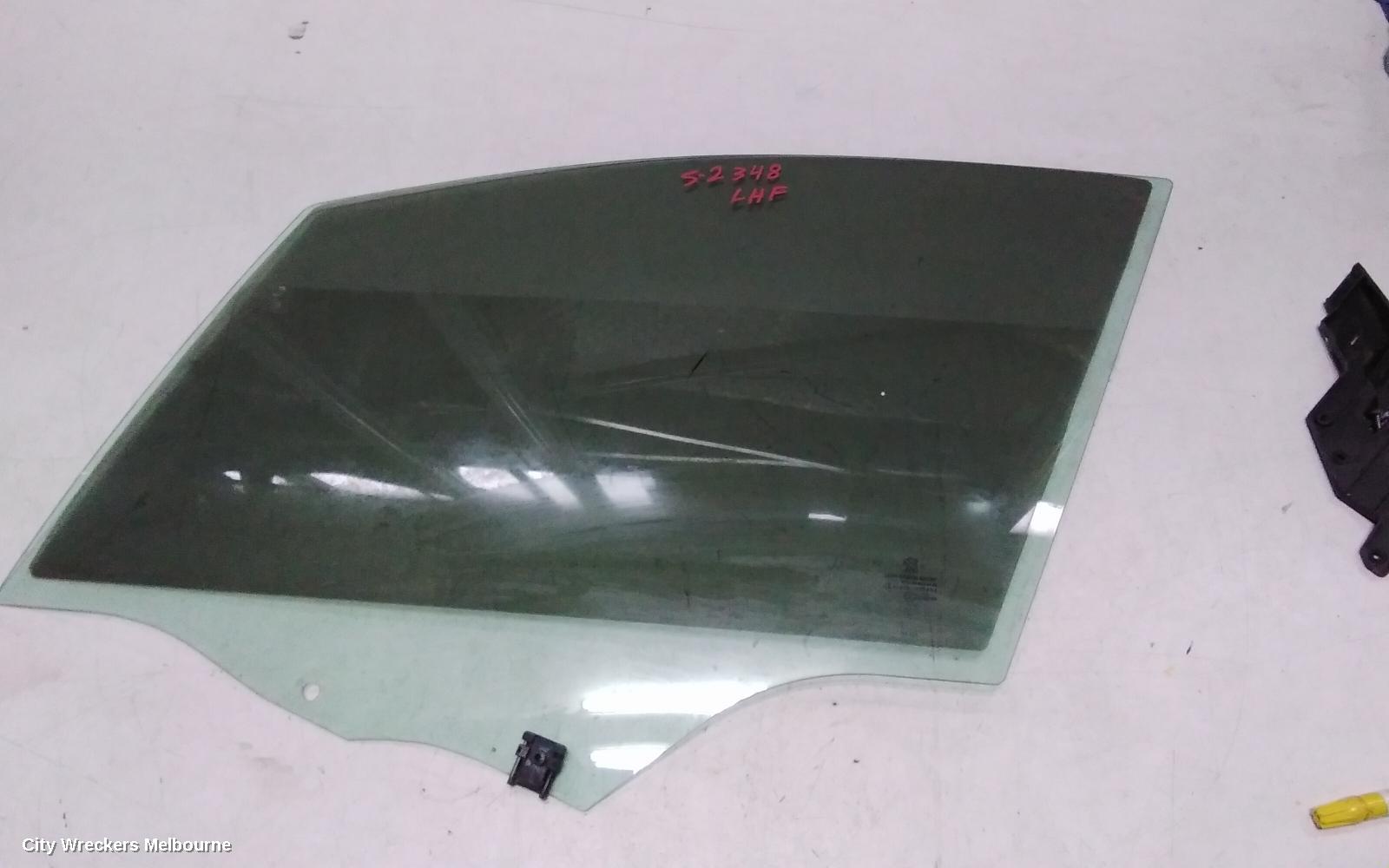 MERCEDES CLA CLASS LEFT FRONT DOOR WINDOW, C117/X117, COUPE/WAGON, 09/2013 - 01/2019 - Image 3