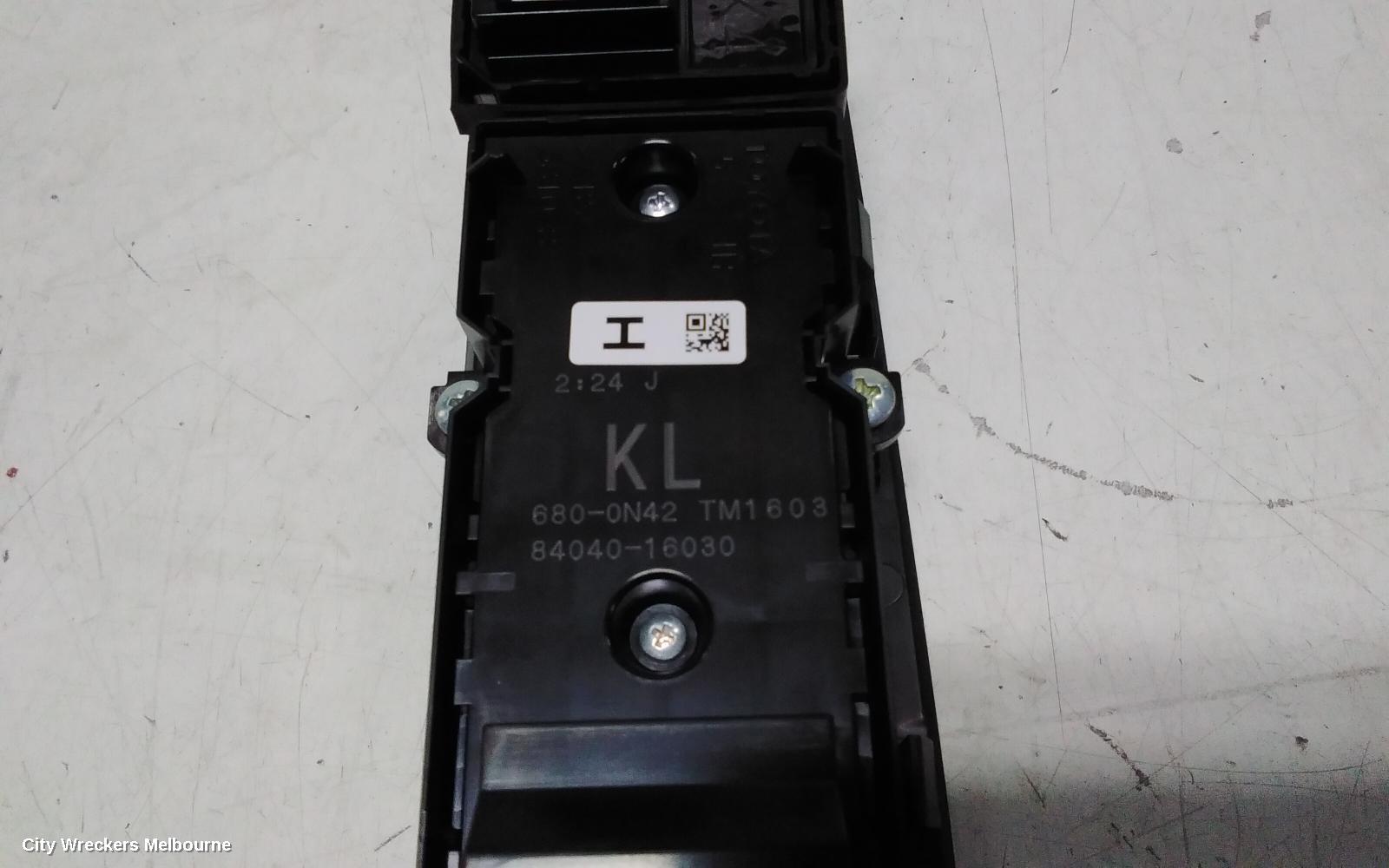 TOYOTA COROLLA CROSS PWR DR WIND SWITCH, XG10, RH FRONT (MASTER SWITCH), 01/2022 ONWARDS - Image 3