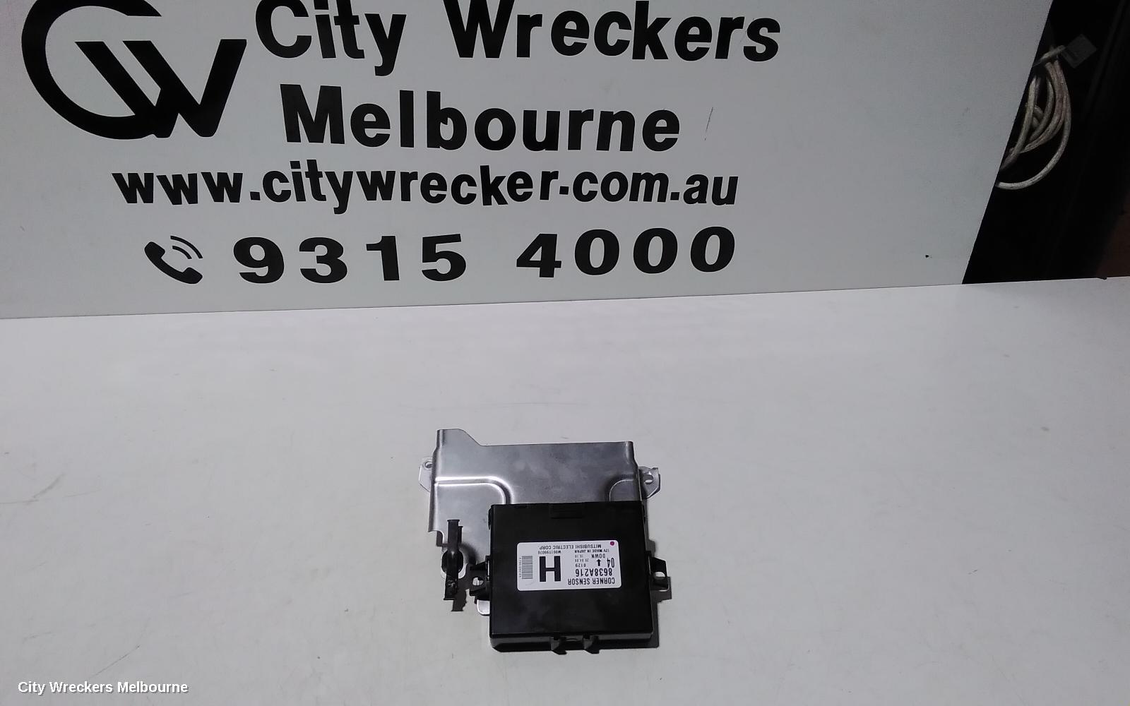 MITSUBISHI TRITON, MQ-MR, 03/2015 - 10/2023, 8638A216  CORNER CLEARANCE WARNING COMPUTER : 99431 - Image 1