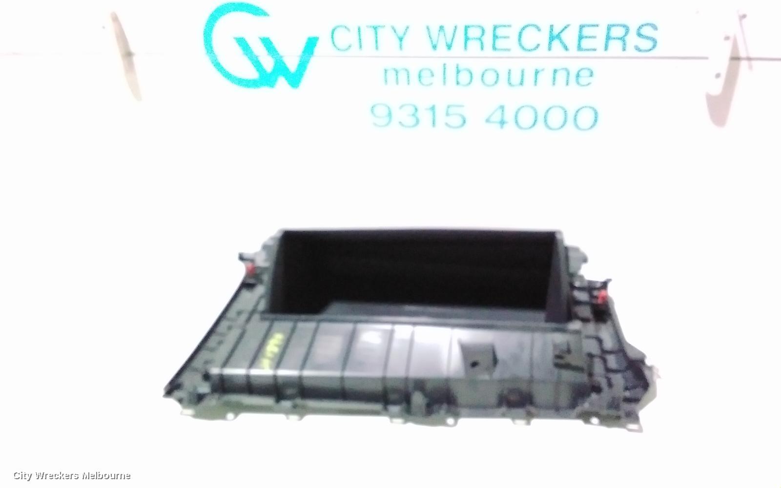 TOYOTA C-HR GLOVE BOX, GEN 1, 12/2016 - 09/2023 - Image 3