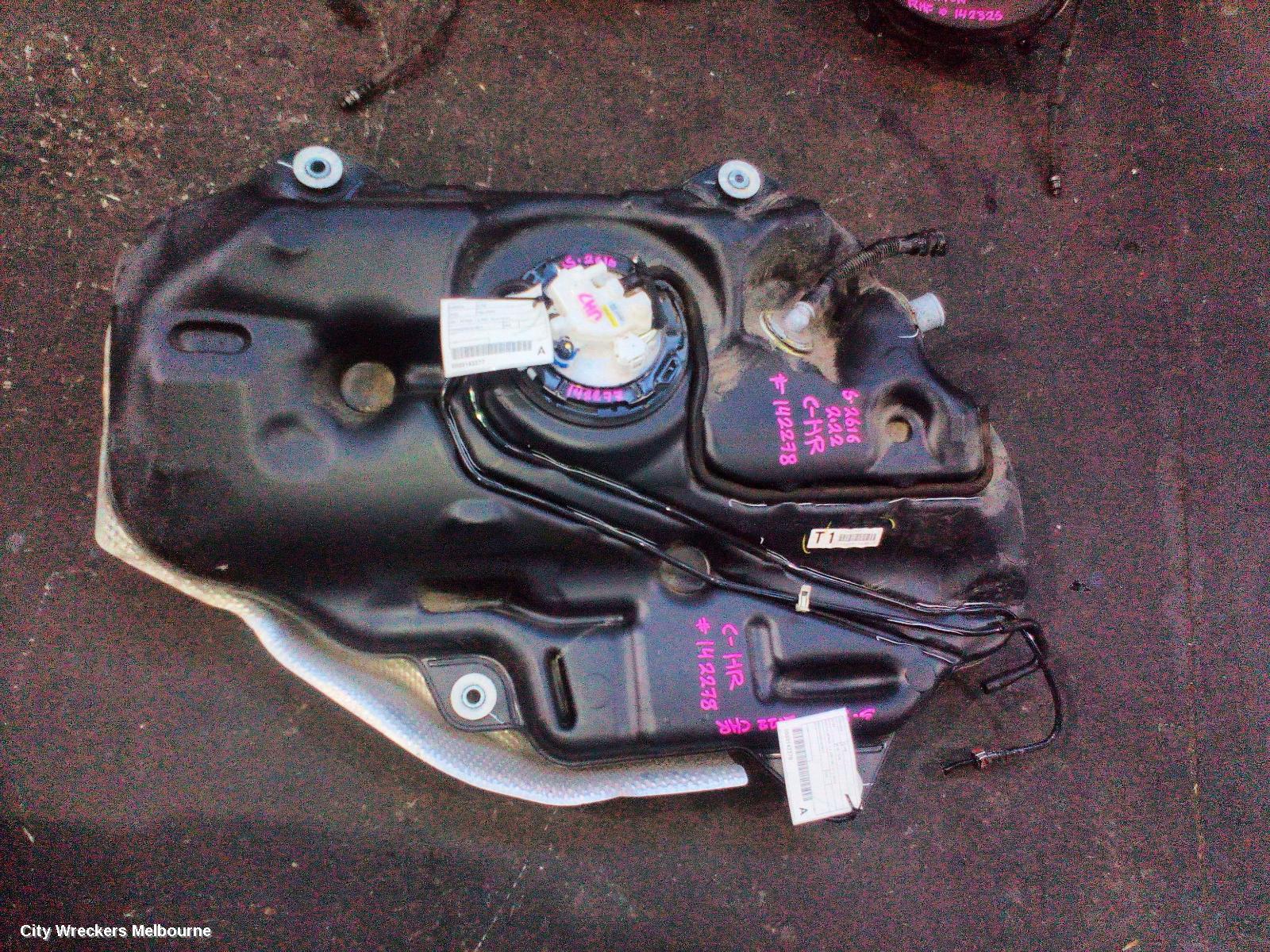 TOYOTA C-HR FUEL TANK, ZYX10R, PETROL, 1.8, 2ZR-FXE, 12/2016 - 09/2023 - Image 2