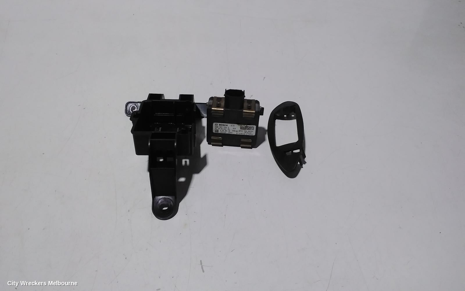 VOLKSWAGEN TIGUAN ECU, PARK STEERING ASSIST CONTROL MODULE, 5NA, 06/2016 ONWARDS - Image 2