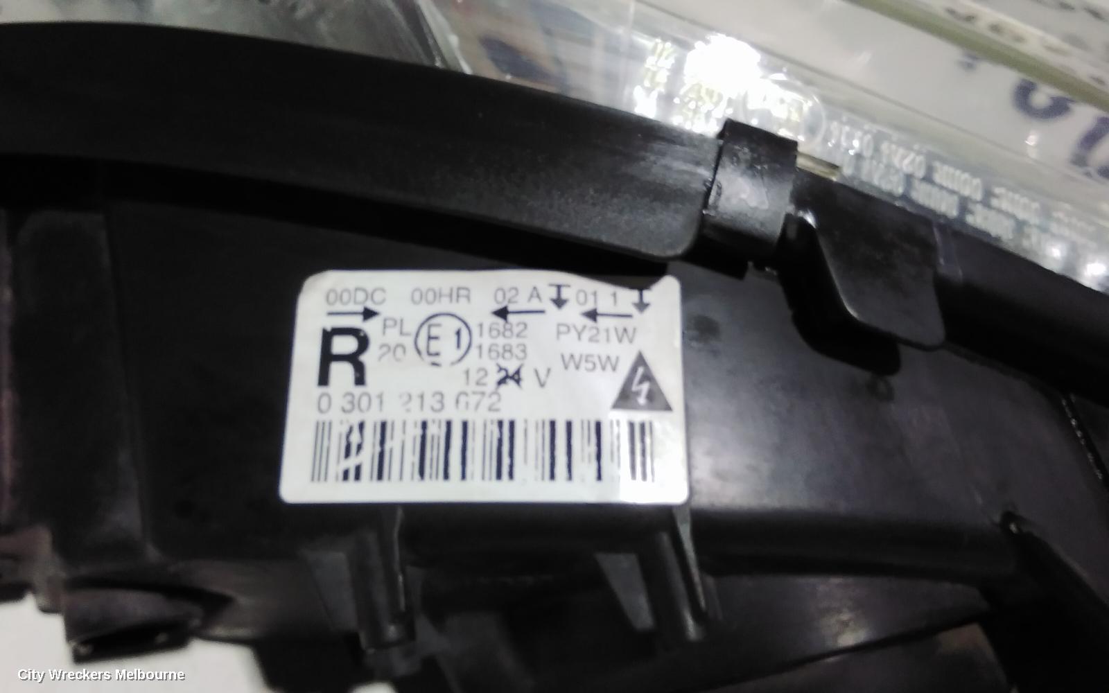 PEUGEOT 407 RIGHT HEADLAMP, SEDAN/WAGON, XENON TYPE, 09/2004 - 12/2011 - Image 3