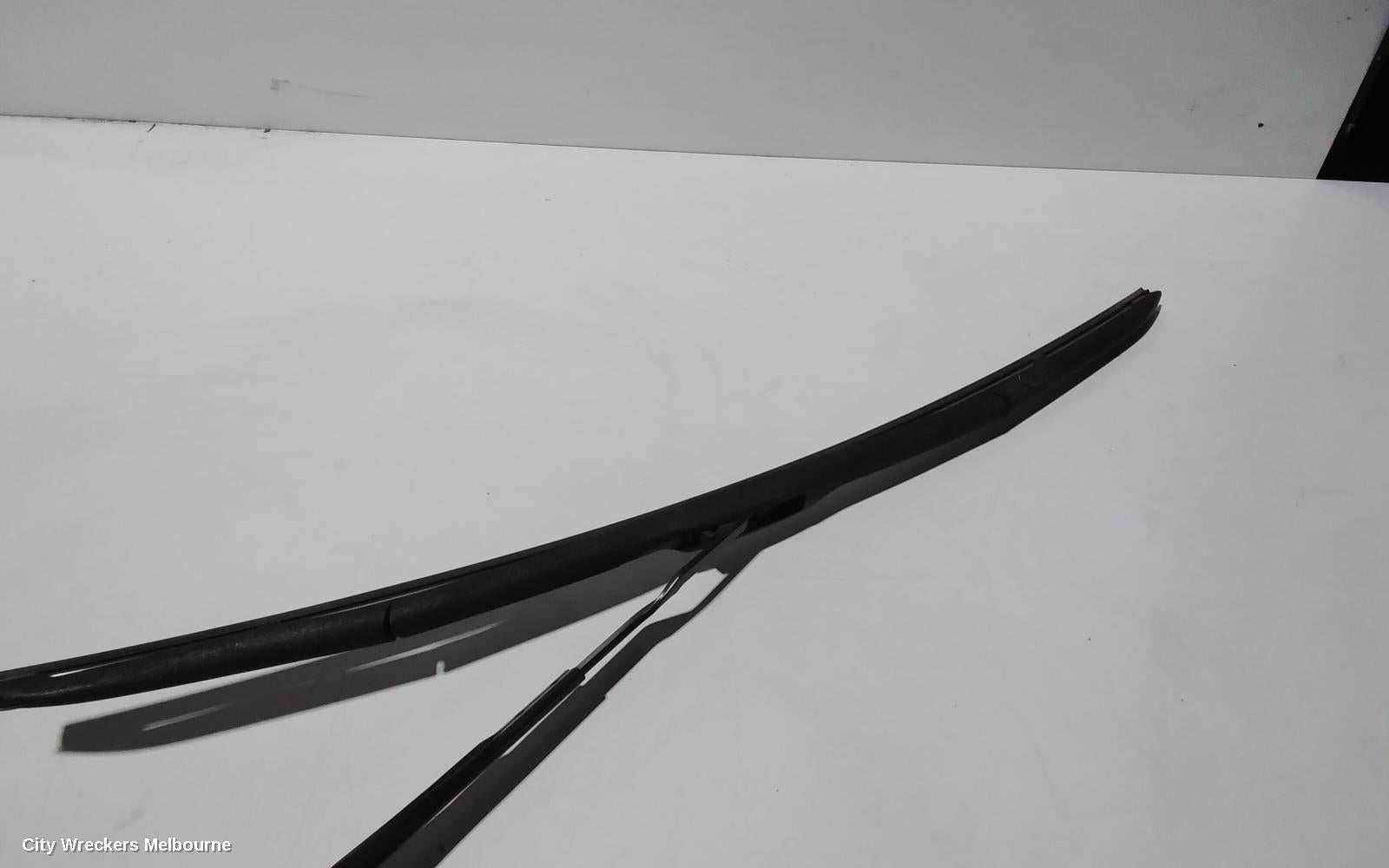 TOYOTA CAMRY WIPER ARM, XV70, FRONT (RH SIDE), 09/2017 - 05/2024 - Image 3