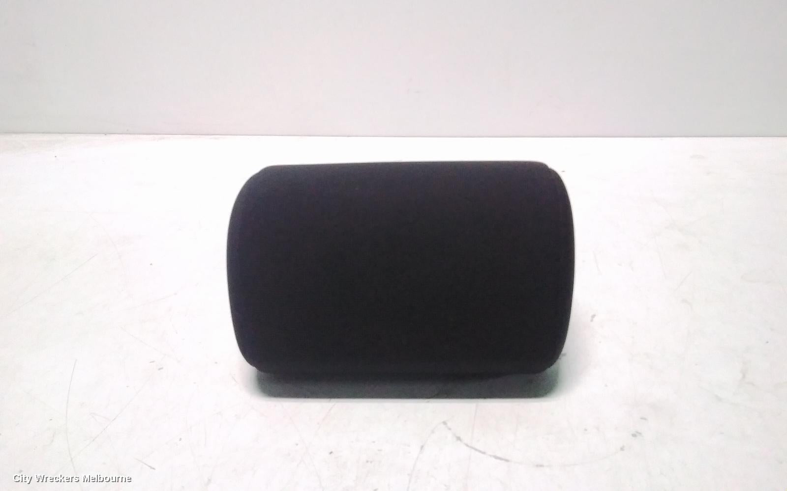 TOYOTA COROLLA HEADREST, ZRE182R 10/2012 - 06/2018 - Image 3
