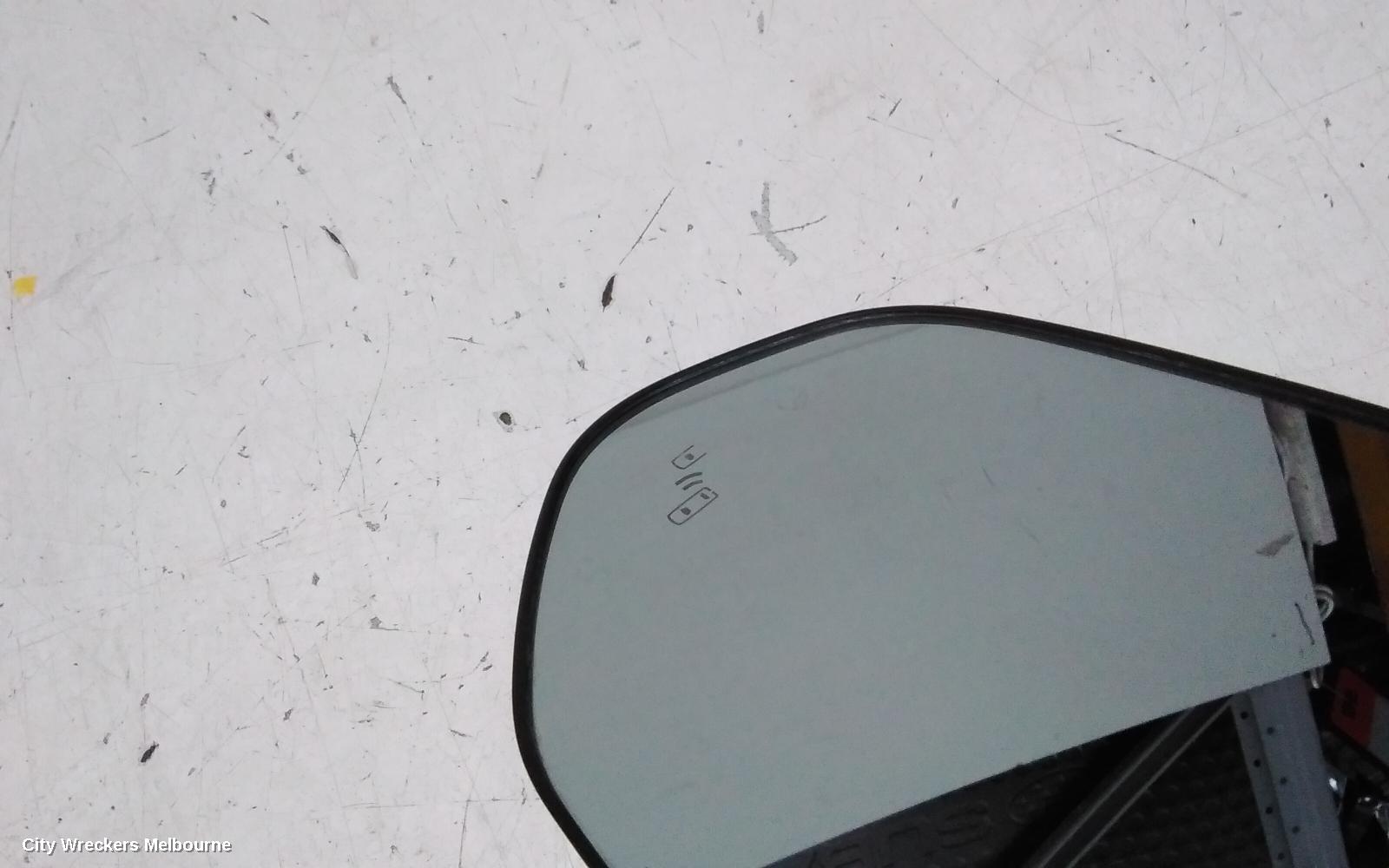 TOYOTA C-HR RIGHT DOOR MIRROR, GEN 1, POWER FOLD, HEATED, AUTO DIM, BLIND SPOT, COLOUR CODED TYPE, 10/2019 ONWARDS - Image 2