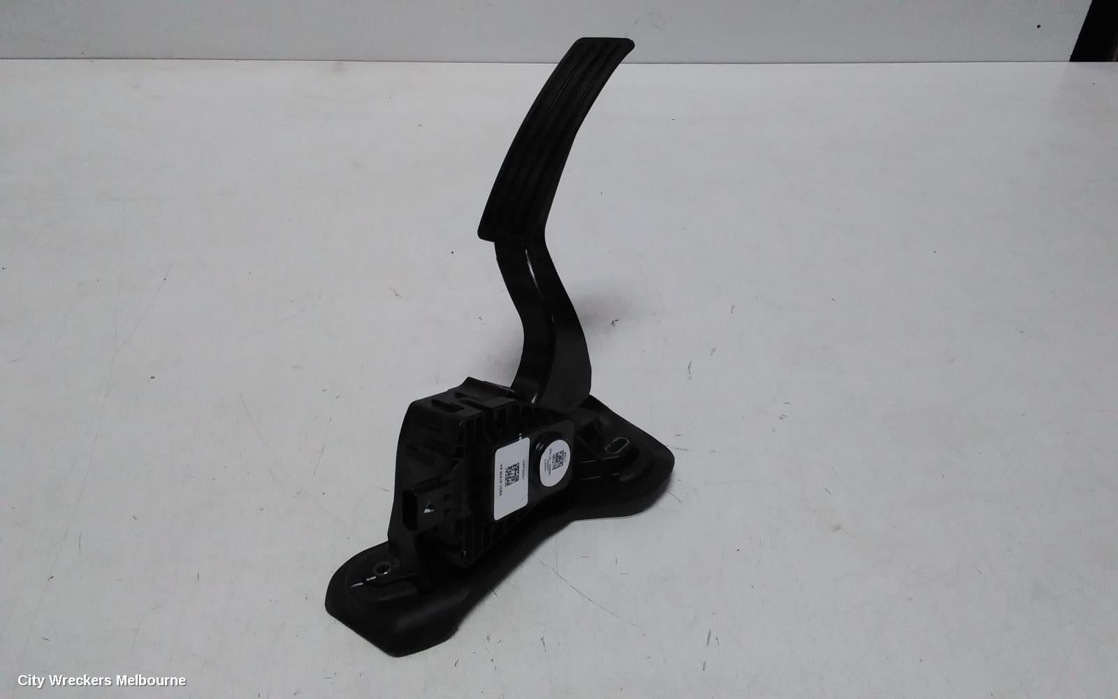 FORD RANGER PEDAL ASSEMBLY, RA, ACCELERATOR PEDAL, 05/2022 ONWARDS - Image 1