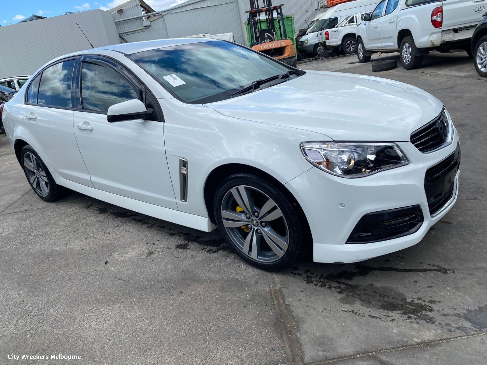 HOLDEN COMMODORE RIGHT FRONT DOOR, VF, 05/2013 - 12/2017 - Image 2