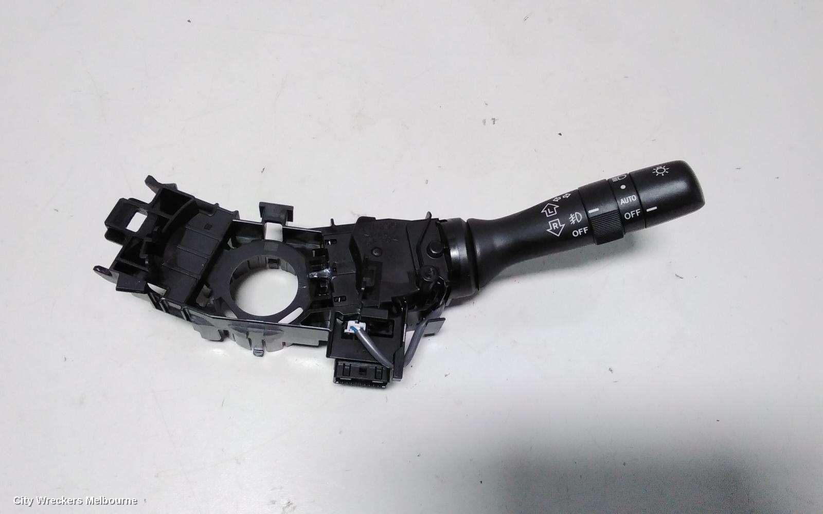 SUBARU IMPREZA COMBINATION SWITCH, FLASHER SWITCH, G5, 11/2016 ONWARDS - Image 3