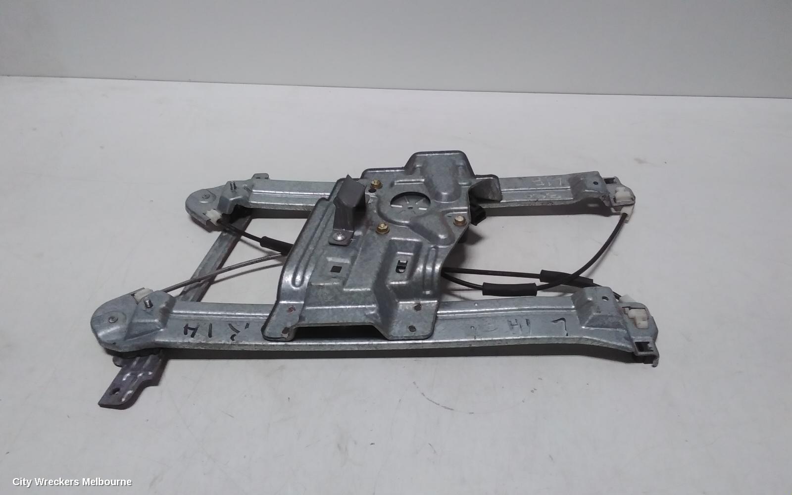 MITSUBISHI 380 LEFT FRONT WINDOW REG/MOTOR, DB, ELECTRIC, 09/2005 - 03/2008 - Image 3
