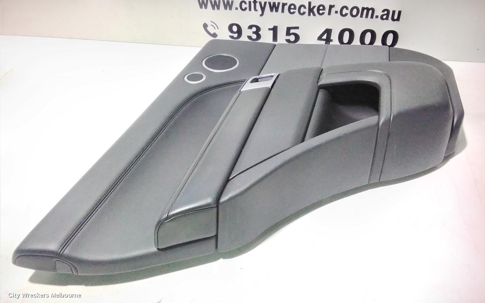 LAND ROVER RANGEROVER SPORT DOOR TRIM, LH REAR, L494, BLACK, LEATHER, 06/2013 ONWARDS - Image 3
