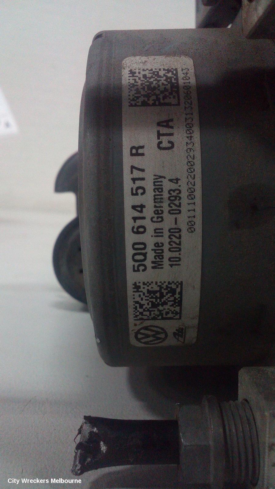 VOLKSWAGEN GOLF ABS PUMP/MODULATOR, GEN 7, ON MOTOR P/N 3Q0614517R, 03/2013 ONWARDS - Image 2