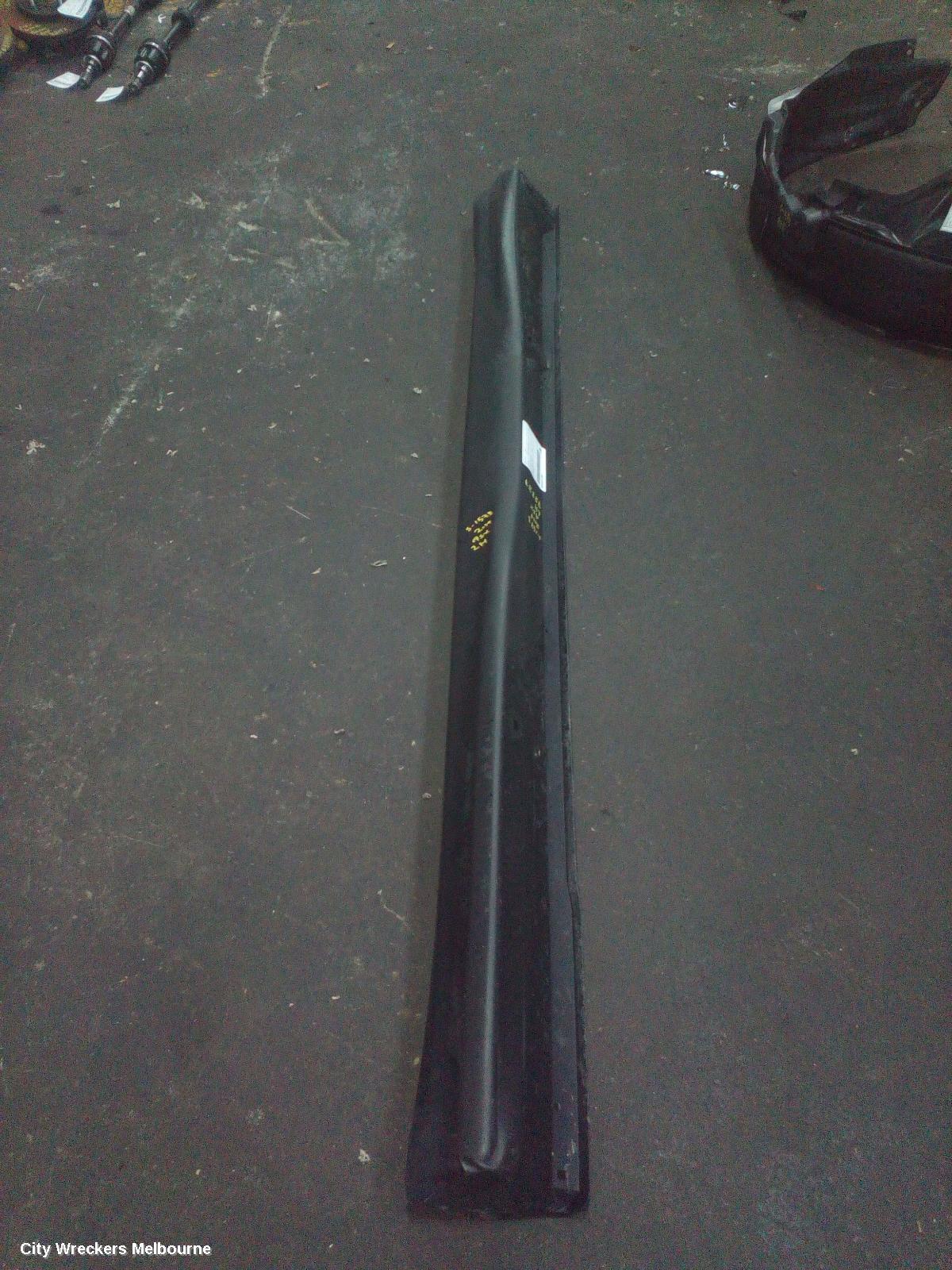 MITSUBISHI ASX SIDE STEP/SKIRT, LH SIDE, BLACK, XD, 06/2019 ONWARDS - Image 1