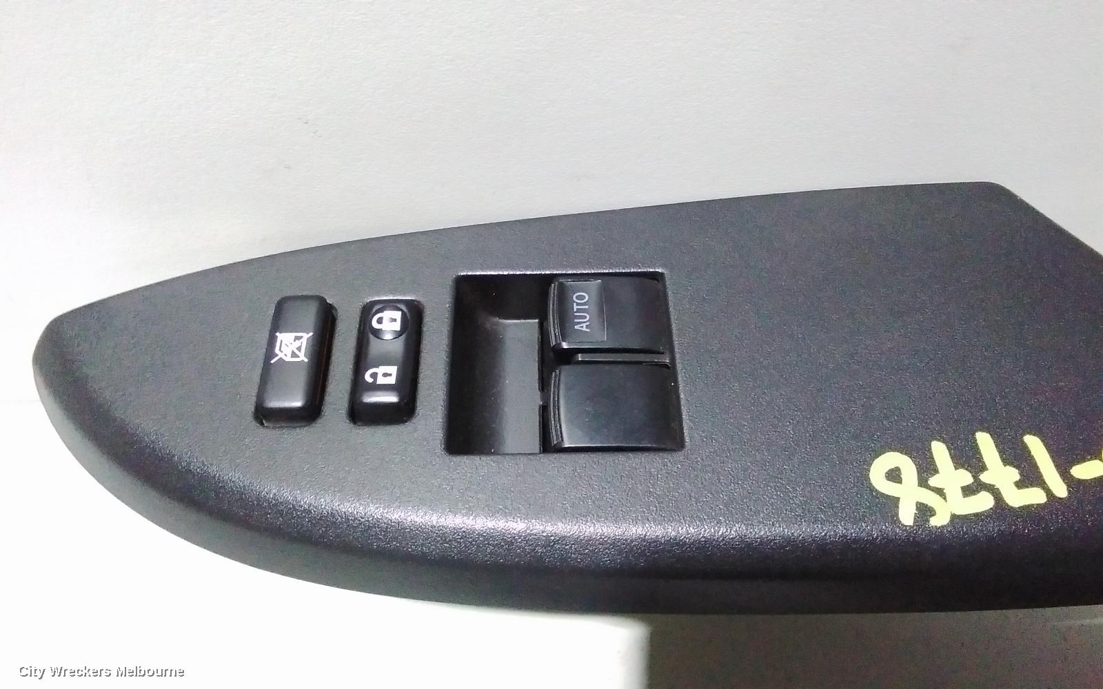 TOYOTA COROLLA PWR DR WIND SWITCH, RH FRONT (MASTER SWITCH), 4 DOOR TYPE, ZRE152, 03/2007 - 09/2012 - Image 2