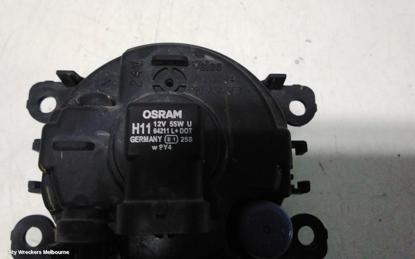 HOLDEN COMMODORE LEFT INDICATOR/FOG/SIDE, BUMPER FOGLAMP, VE, 08/2006 - 08/2010 - Image 3