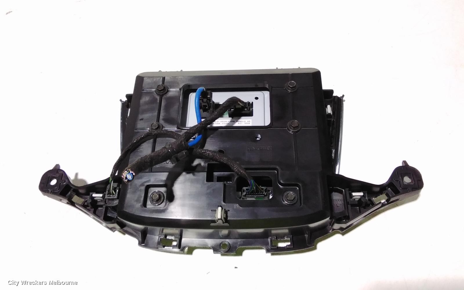 HOLDEN ASTRA RADIO/CD/DVD/SAT/TV, 7IN TOUCHSCREEN, BK-BL, 09/2016 - 12/2020 - Image 3
