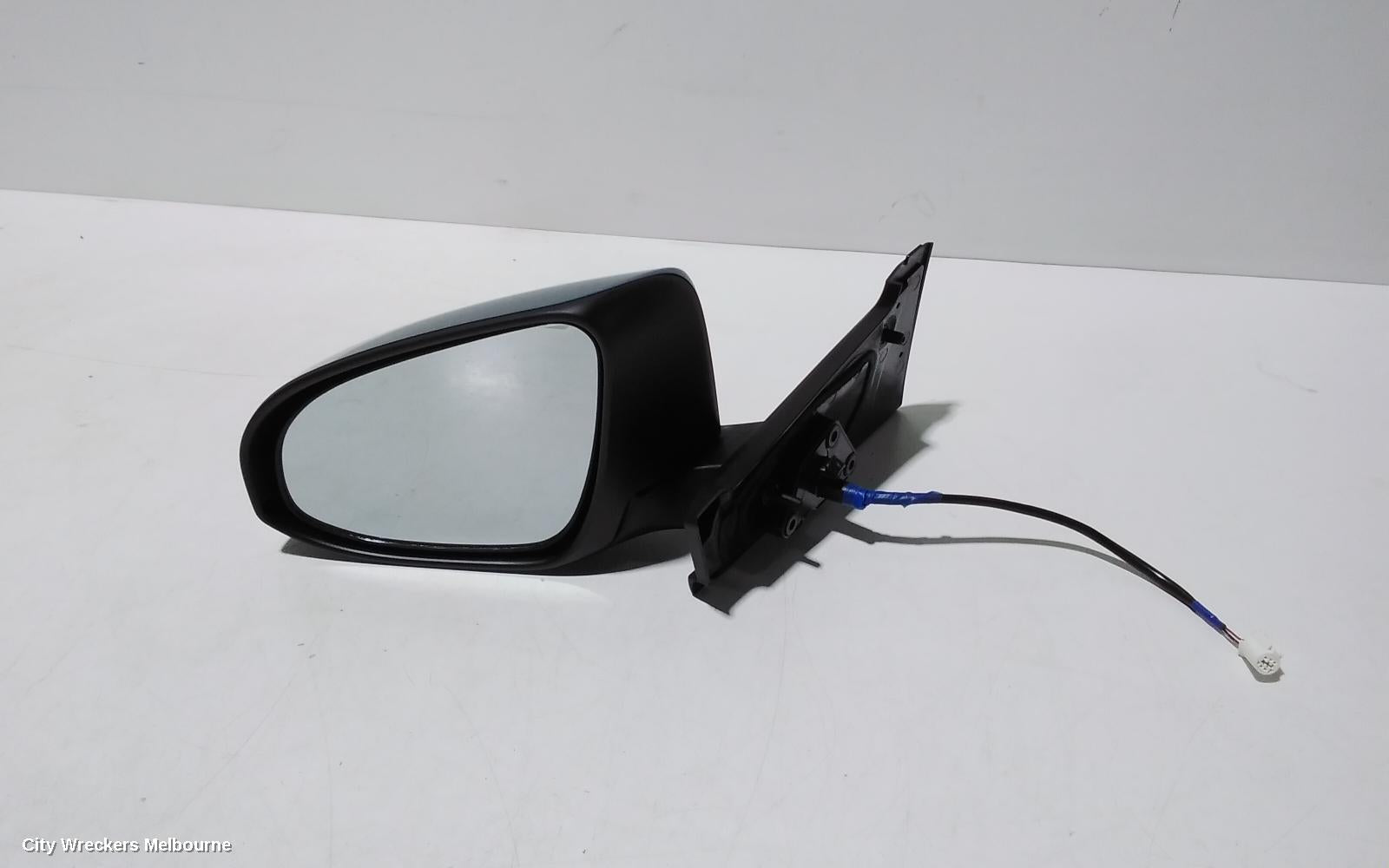 TOYOTA YARIS LEFT DOOR MIRROR, NCP13#, HATCH, HEATED TYPE, 01/2017 - 12/2019 - Image 1