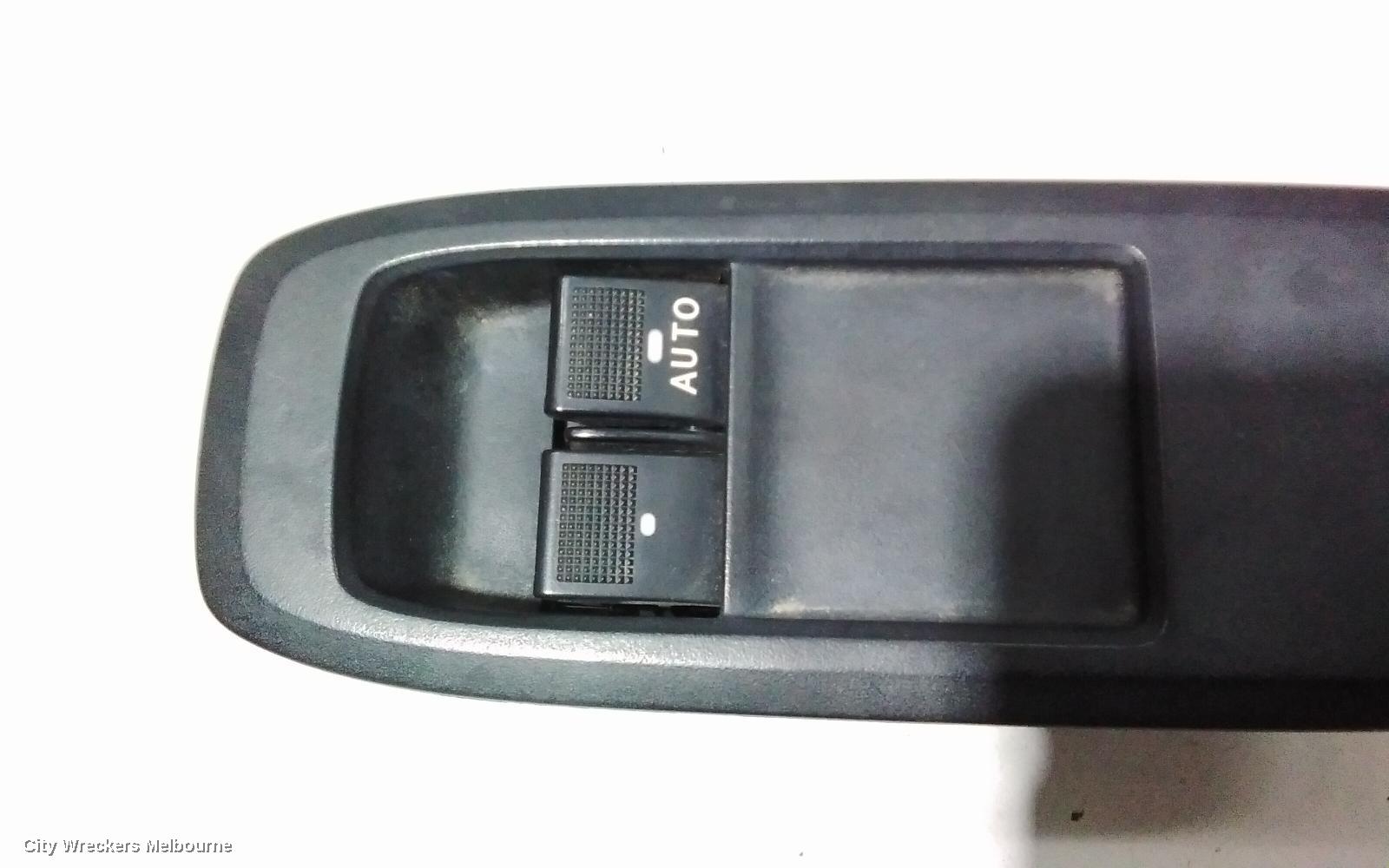 FORD RANGER PWR DR WIND SWITCH, RH FRONT (MASTER SWITCH), 2DR TYPE, PX, 06/2015 ONWARDS - Image 3