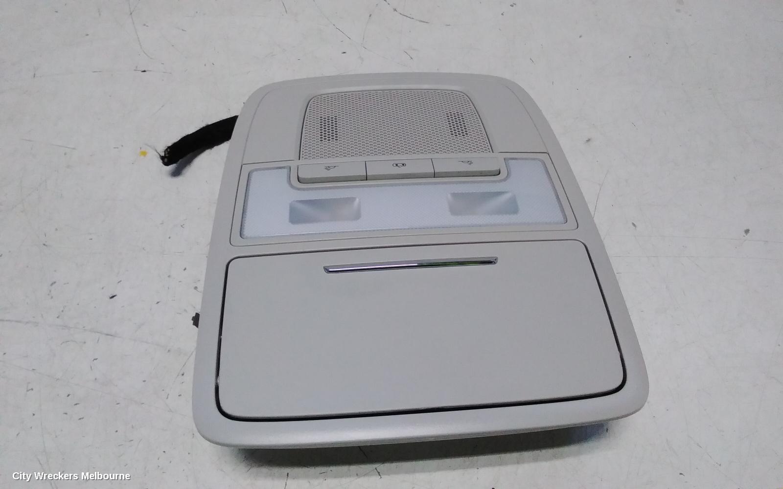MG HS COURTESY LIGHT, SAS23, FRONT, W/ SUNGLASS HOLDER TYPE, 08/2019 - 12/2024 - Image 1