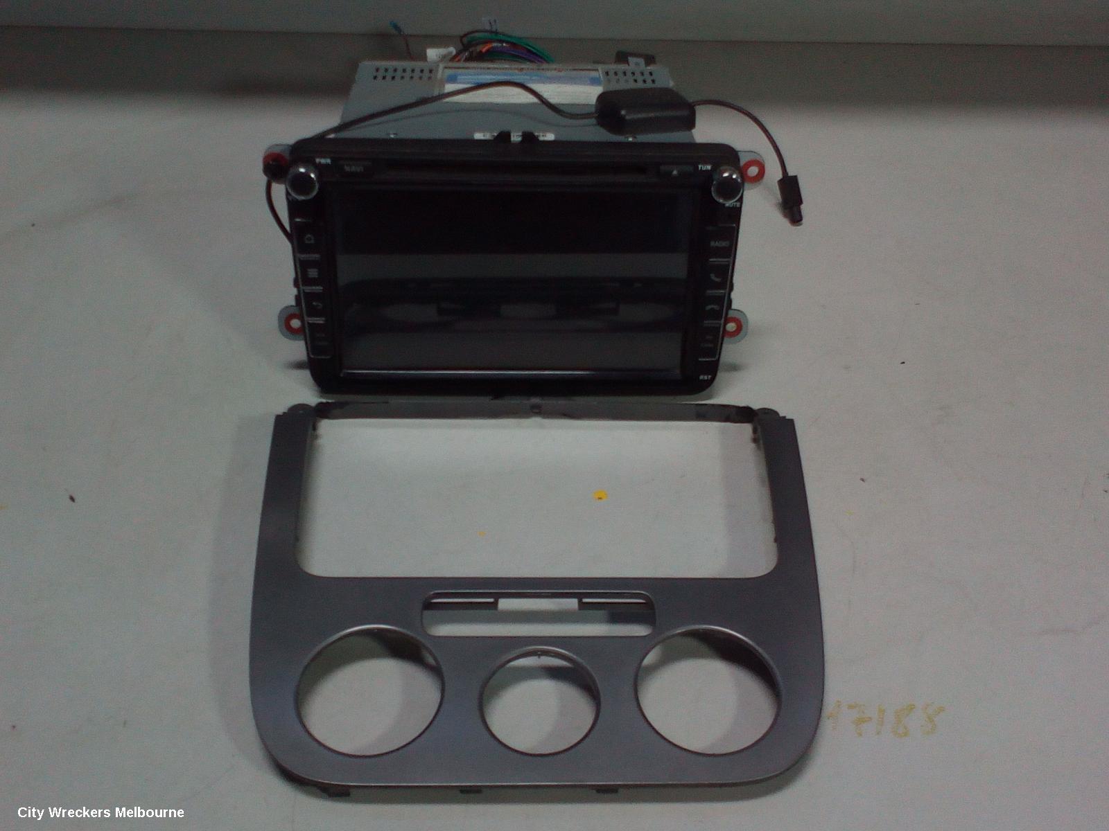 VOLKSWAGEN GOLF RADIO/CD/DVD/SAT/TV, SAT NAV HEAD UNIT, GEN 5, 07/2004 - 02/2009 - Image 1