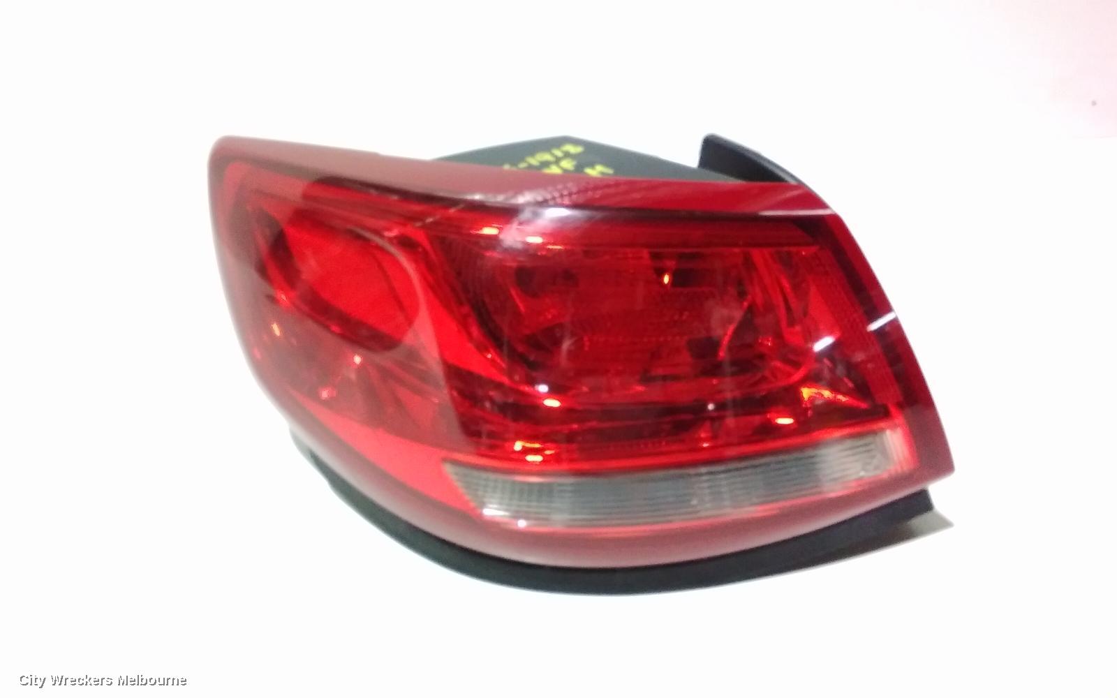 HOLDEN COMMODORE LEFT TAILLIGHT, VF, SEDAN, CLEAR TYPE, EVOKE/SV6/SS/INTERNATIONAL, 05/2013 - 12/2017 - Image 3