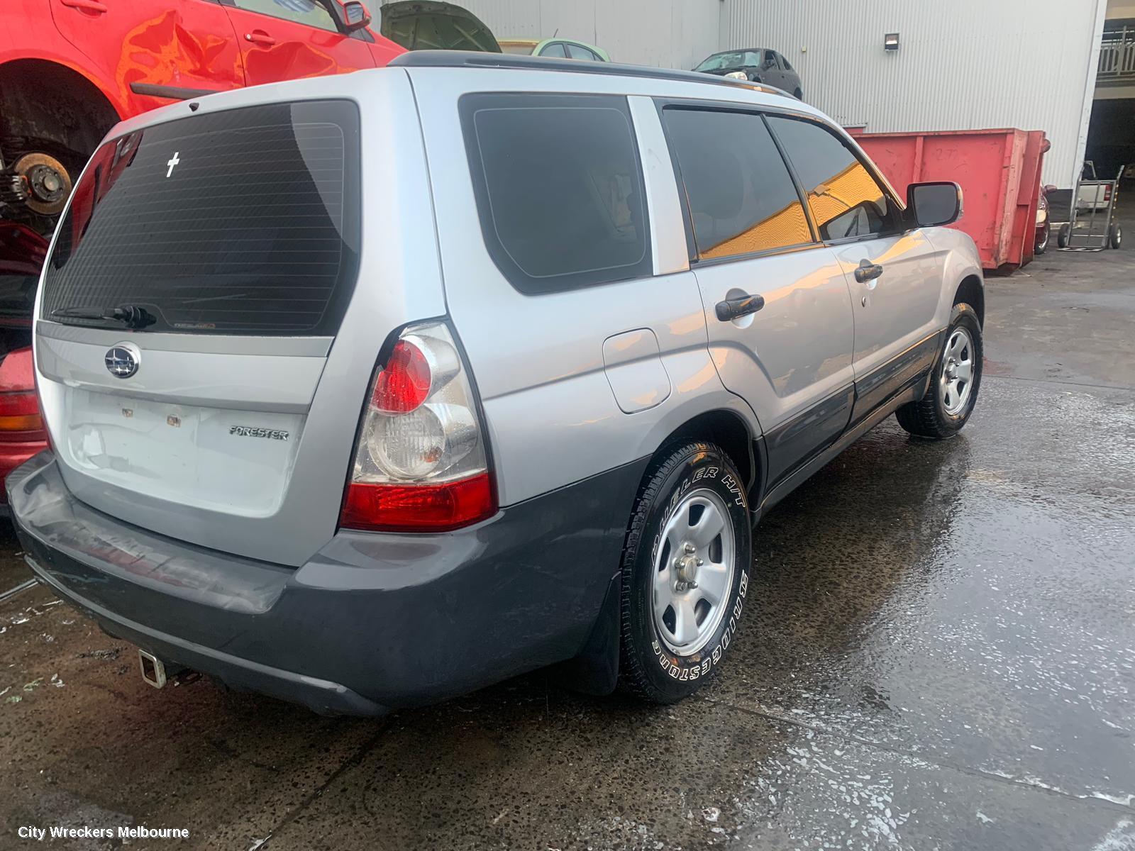 SUBARU FORESTER LEFT FRONT WINDOW REG/MOTOR, DOOR REG ASSY (REG AND MOTOR), SG, 07/2002 - 02/2008 - Image 2