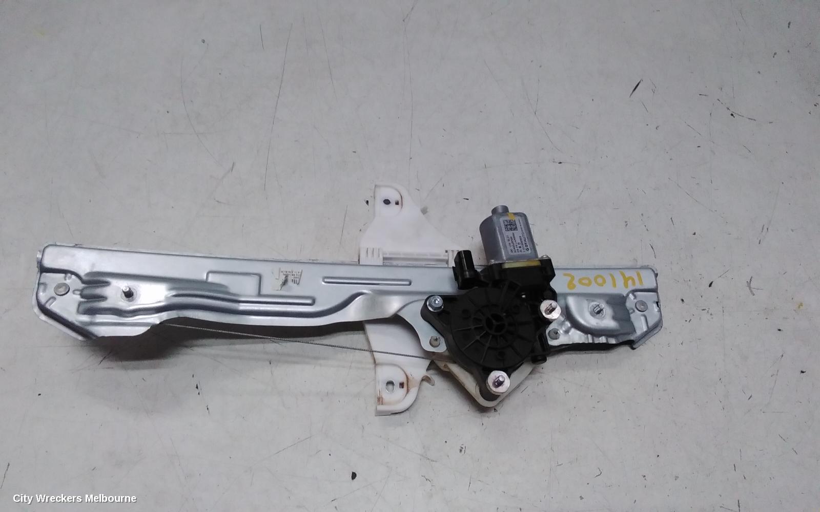 HYUNDAI KONA RIGHT REAR WND REG/MOTOR, OS, 09/2017 - 07/2023 - Image 3