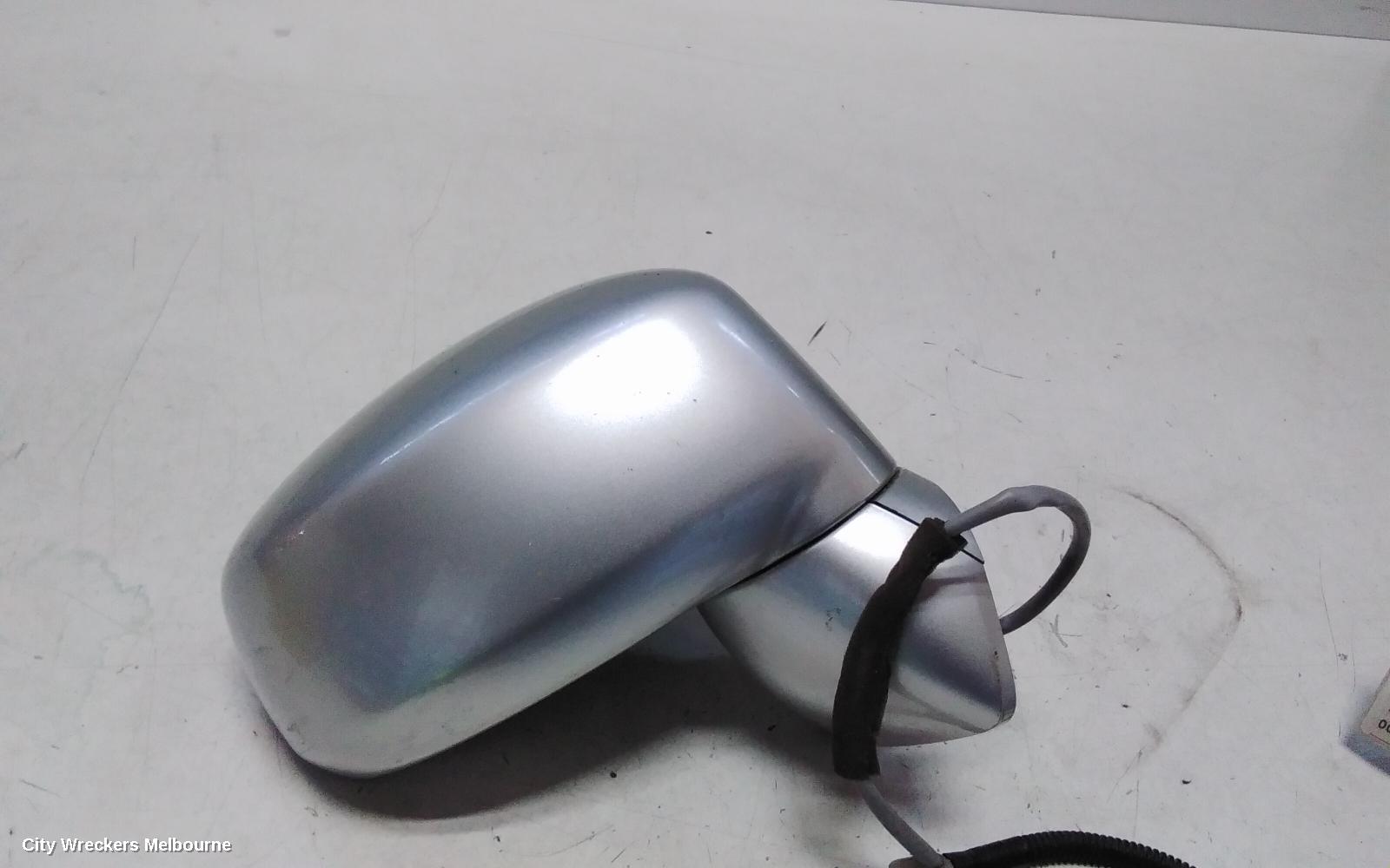 NISSAN TIIDA RIGHT DOOR MIRROR, C11, POWER, 3 WIRE TYPE, 09/2004 - 01/2013 - Image 3