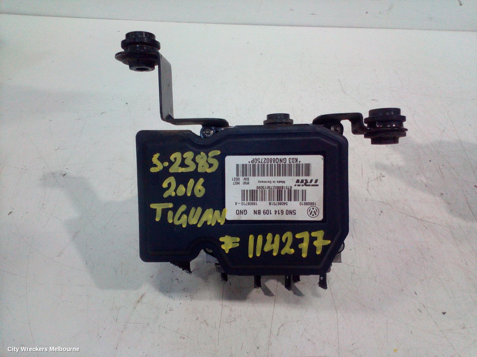 VOLKSWAGEN TIGUAN ABS PUMP/MODULATOR, 5N, 07/2011 - 08/2016 - Image 1