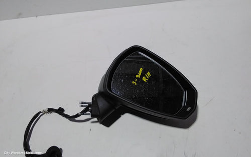 AUDI A3 RIGHT DOOR MIRROR, 8V, A3, SEDAN, MANUAL FOLD, NON LANE CHANGE ASSIST TYPE (6XC/7Y0), 11/2013 - 10/2020 - Image 1